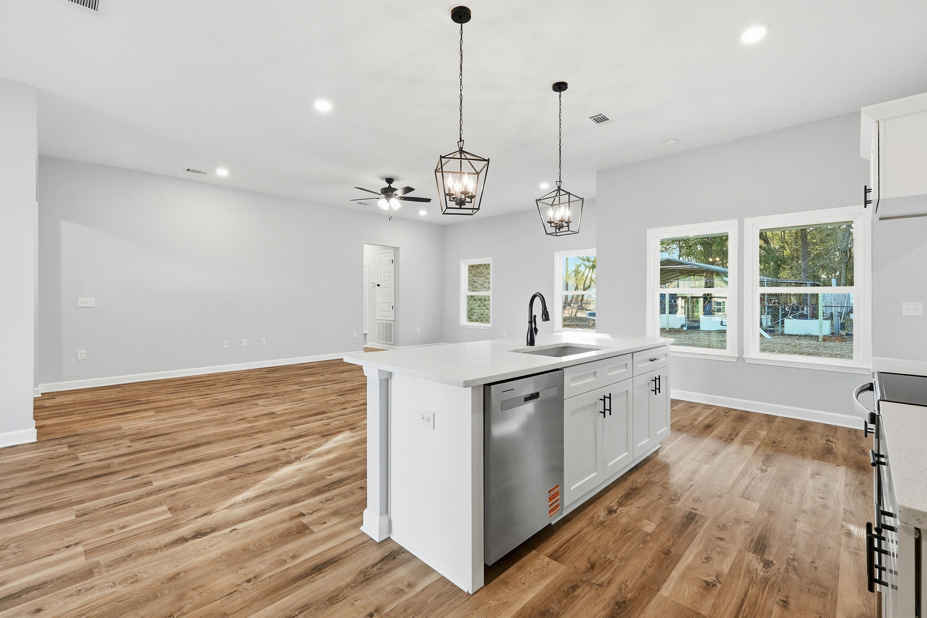 BARTON'S BEND - Residential