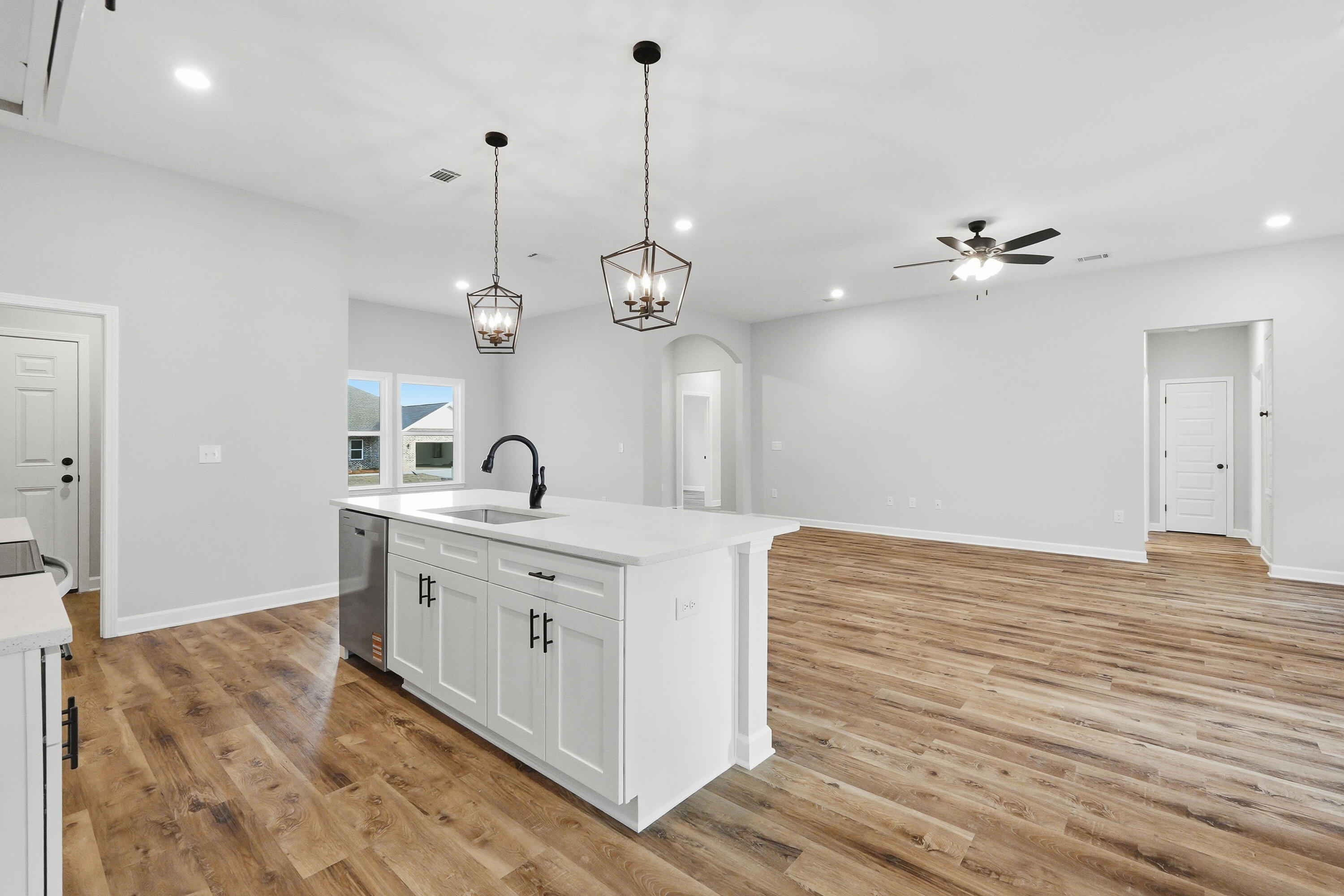 BARTON'S BEND - Residential