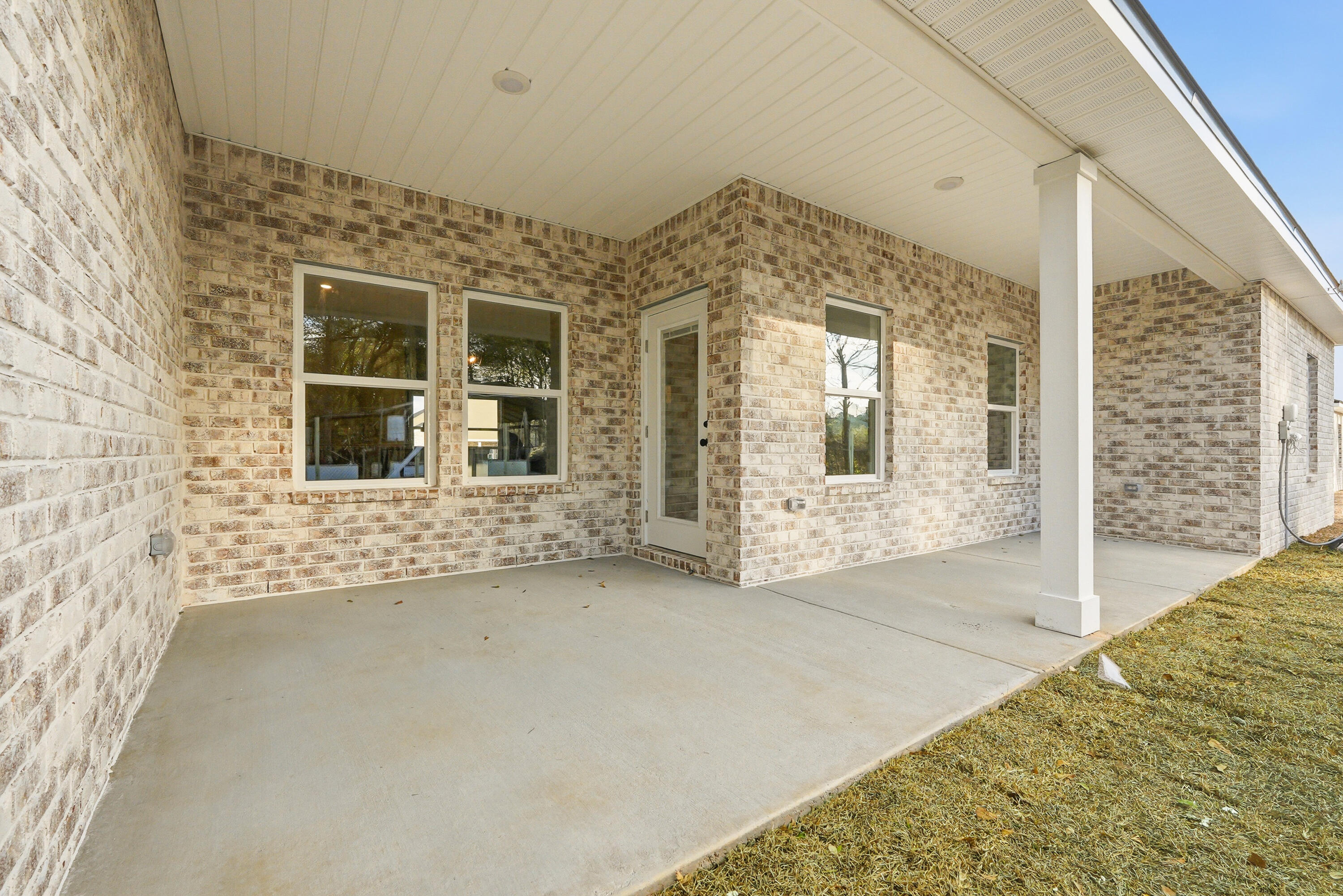 BARTON'S BEND - Residential