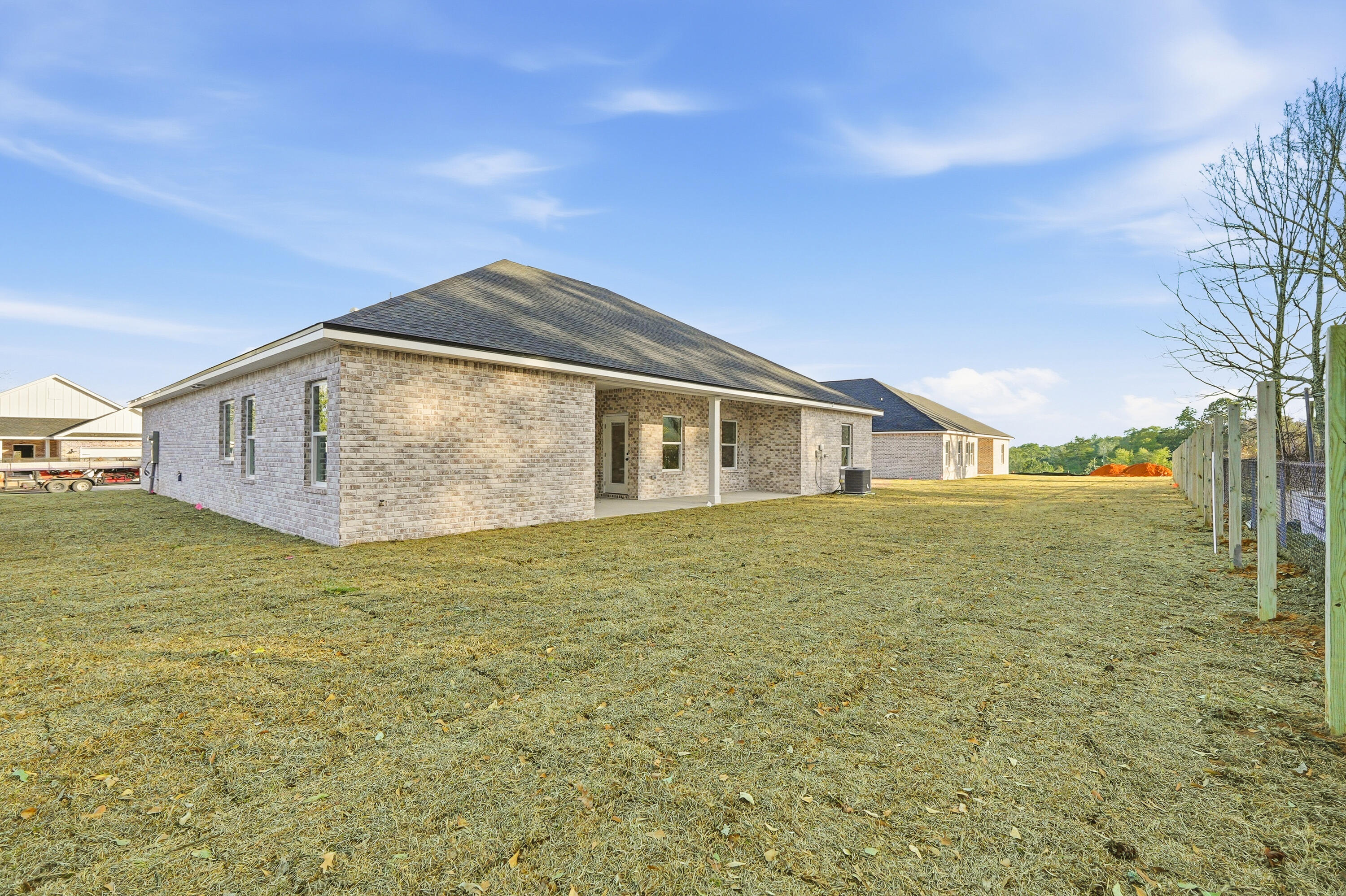 BARTON'S BEND - Residential