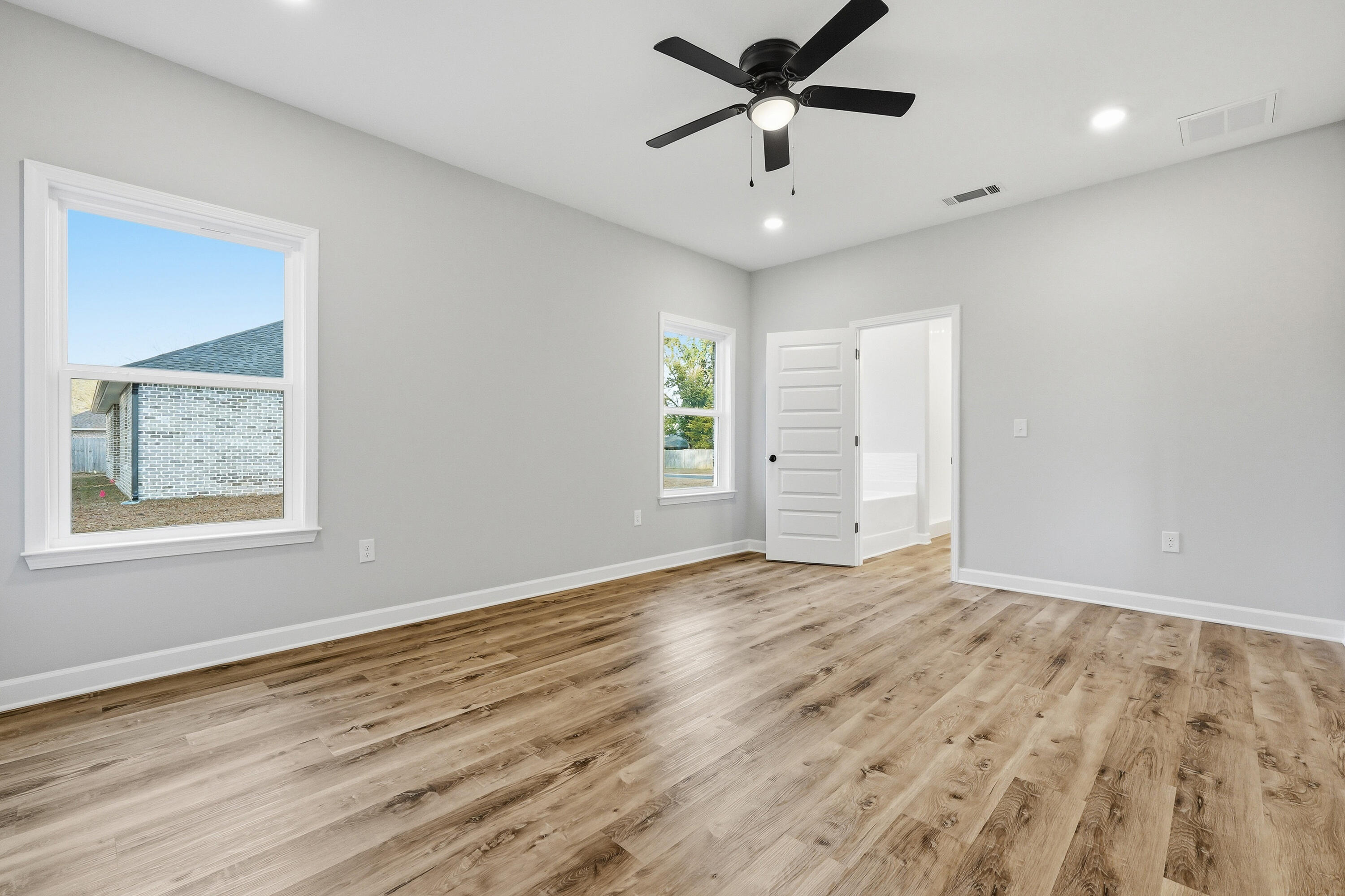 BARTON'S BEND - Residential