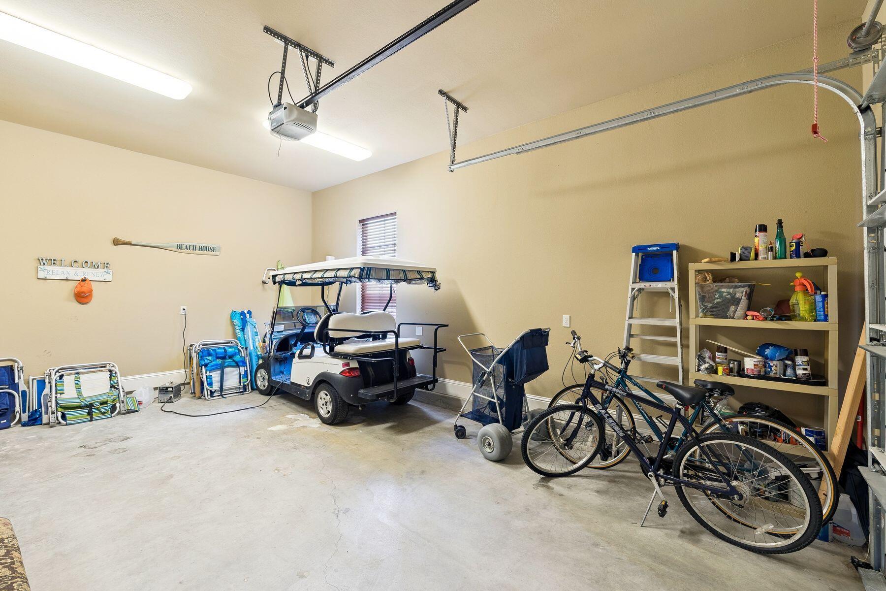 VILLA LAGO - Residential