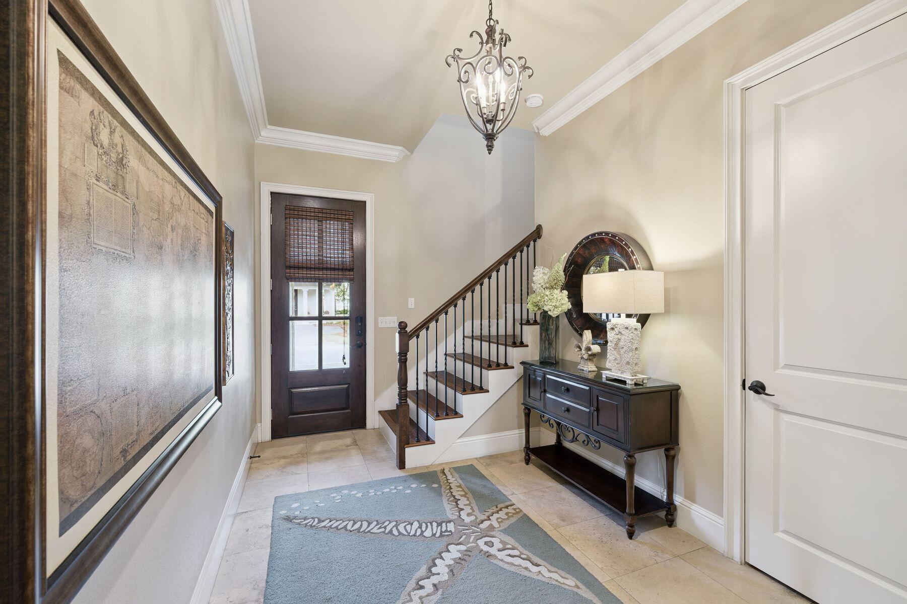 VILLA LAGO - Residential