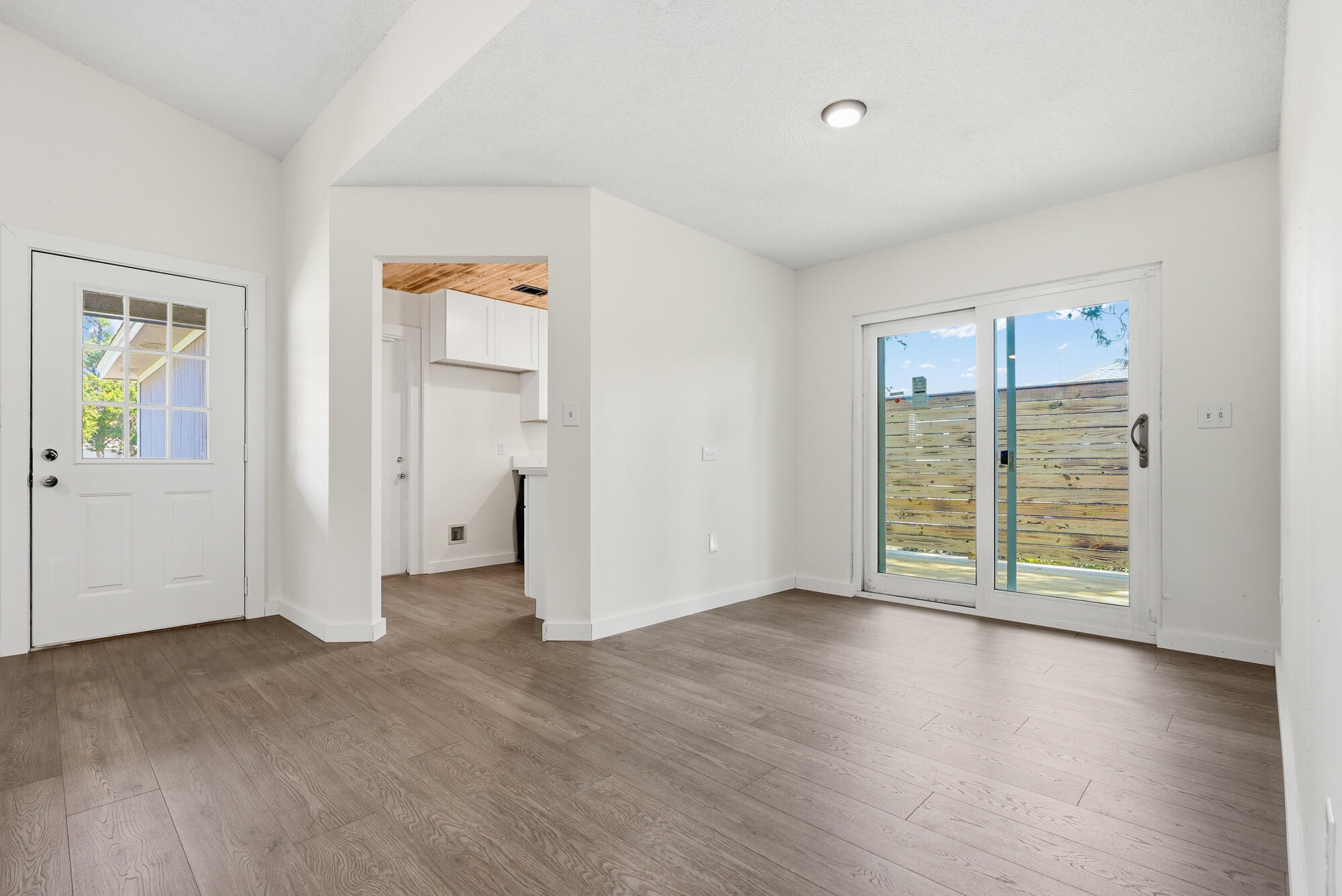 WYNNEHAVEN BEACH ESTATES 1ST ADDN - Residential