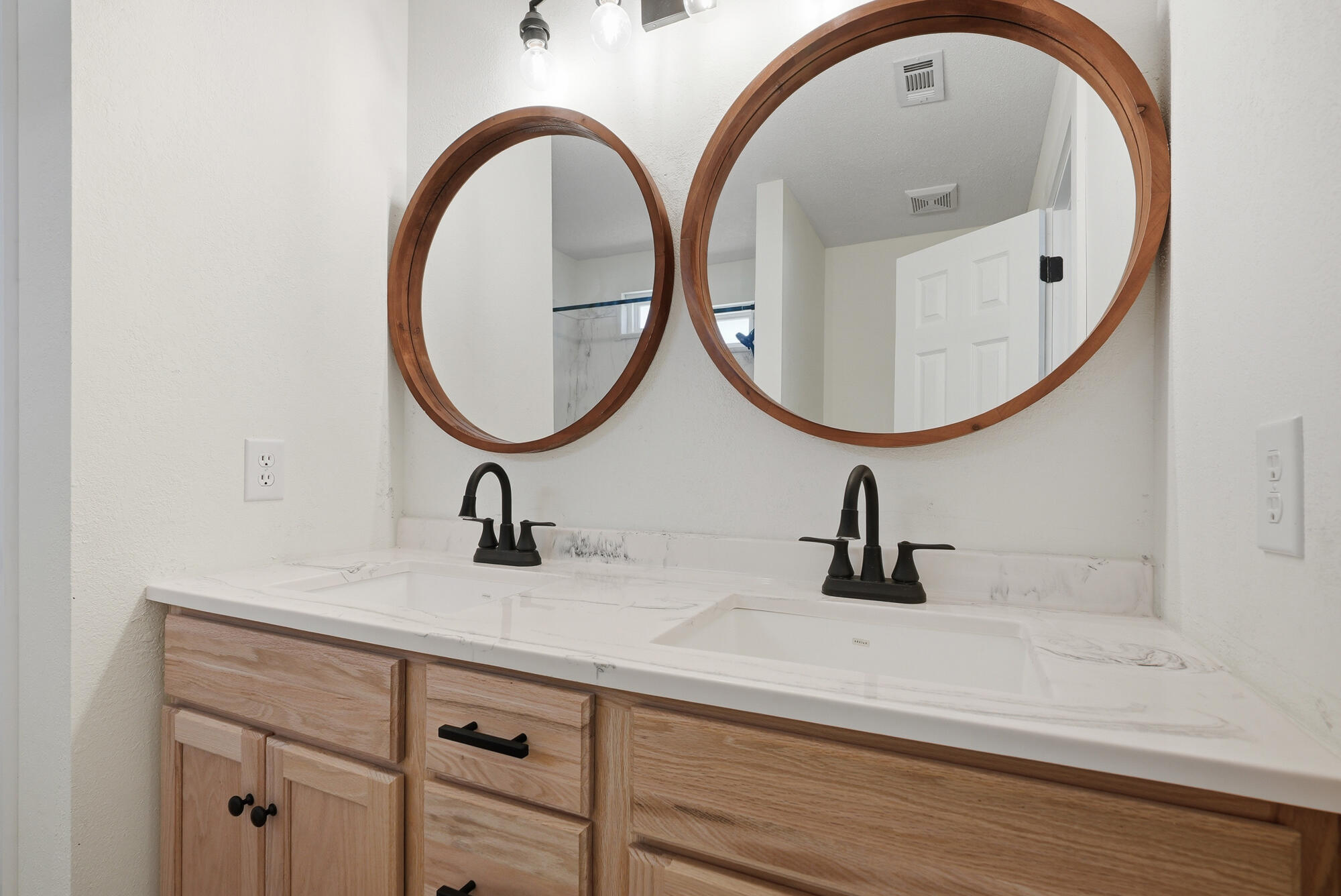 WYNNEHAVEN BEACH ESTATES 1ST ADDN - Residential