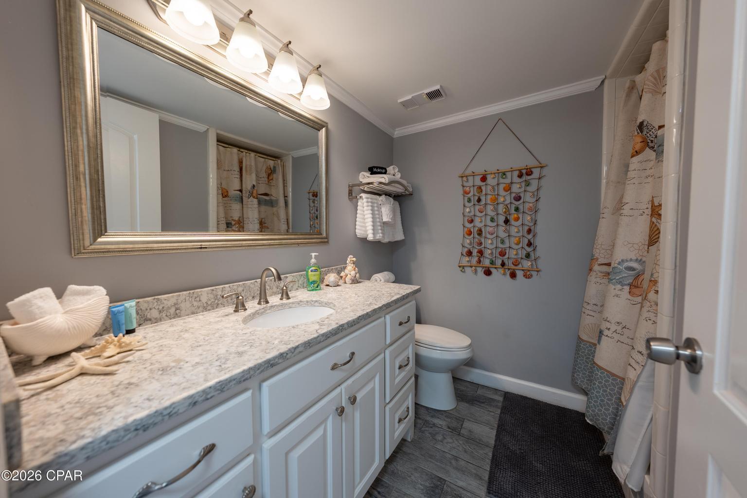 PINNACLE PORT - Residential