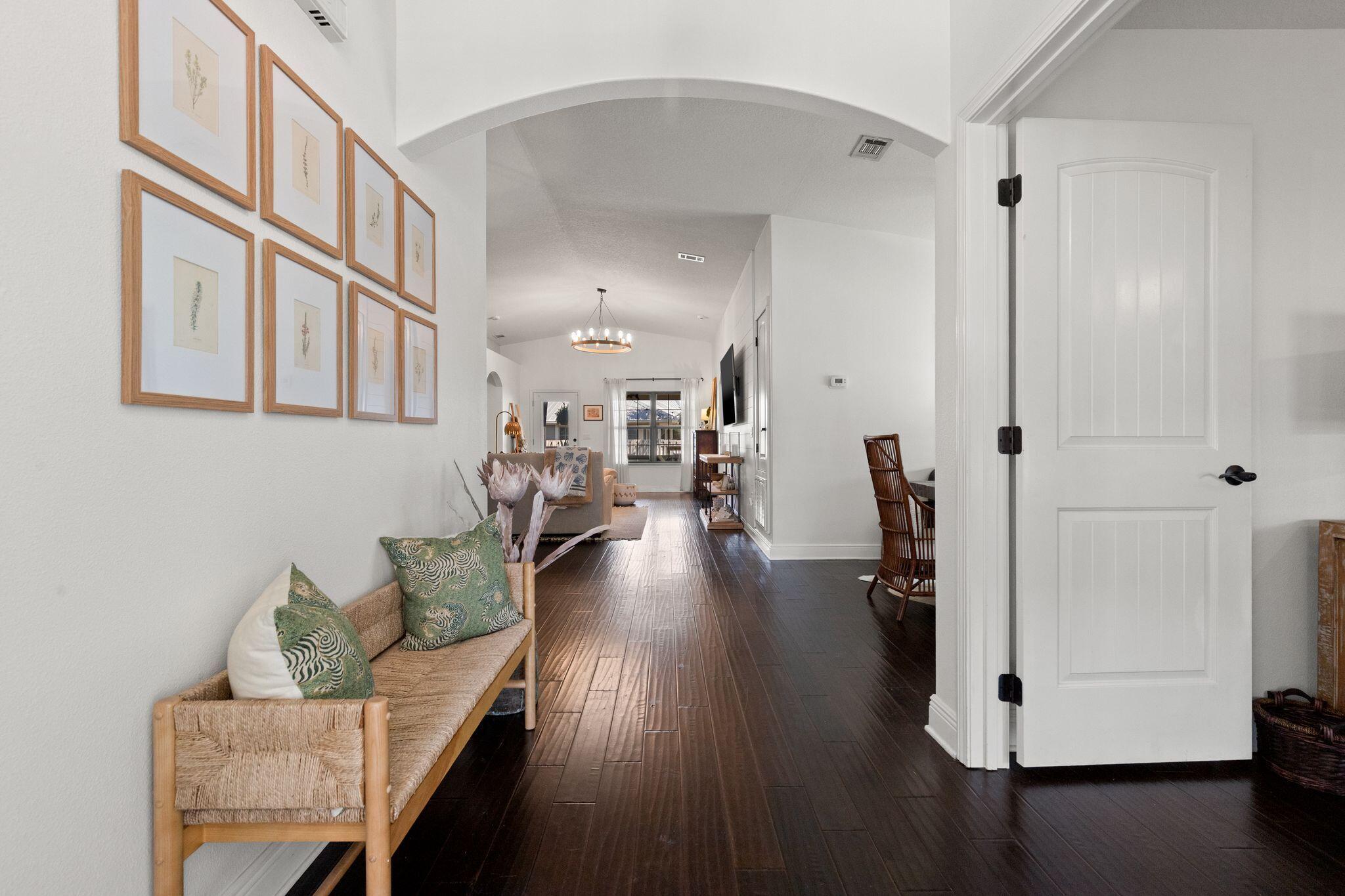 EAGLE BAY - Residential