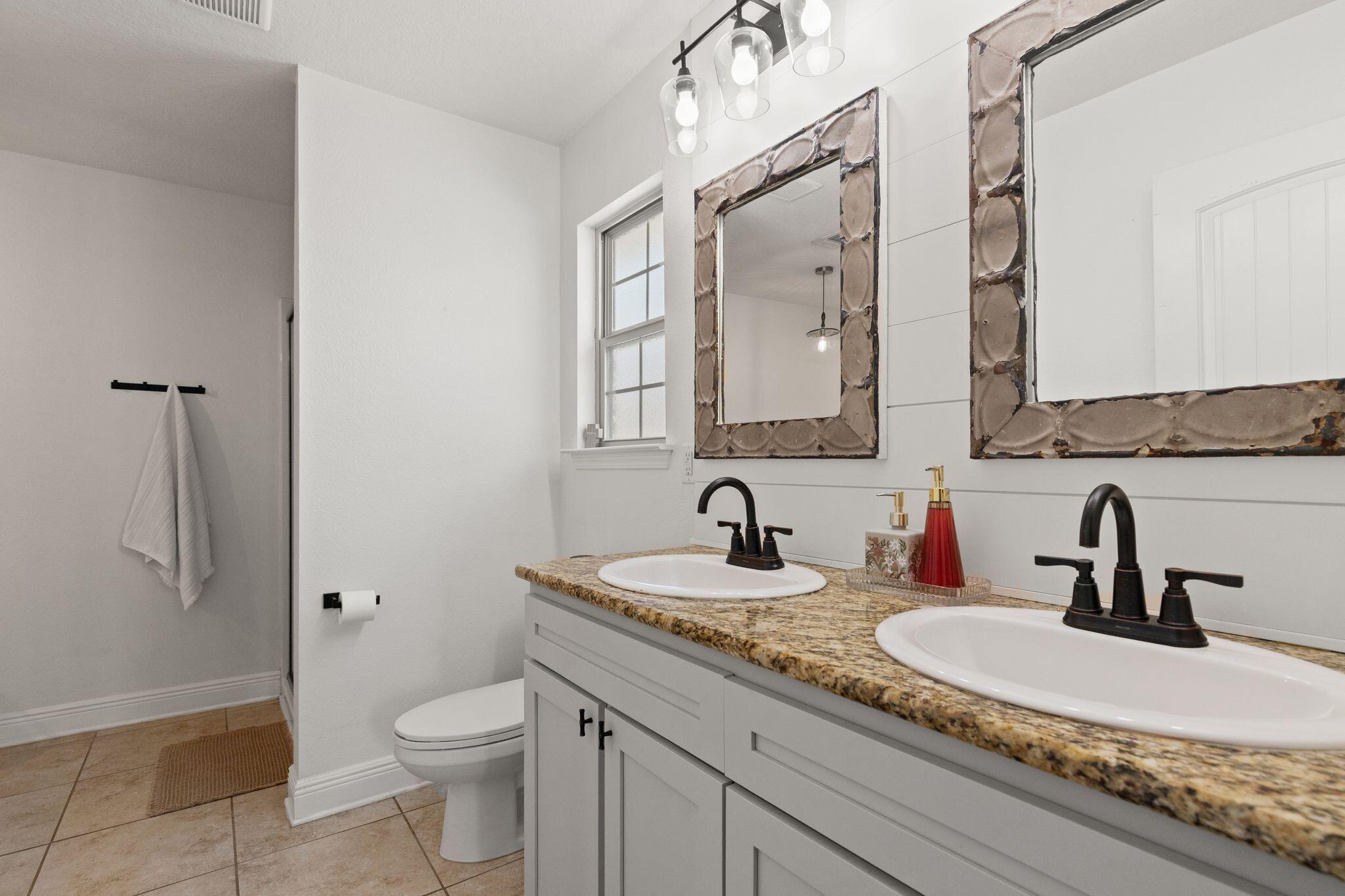 EAGLE BAY - Residential