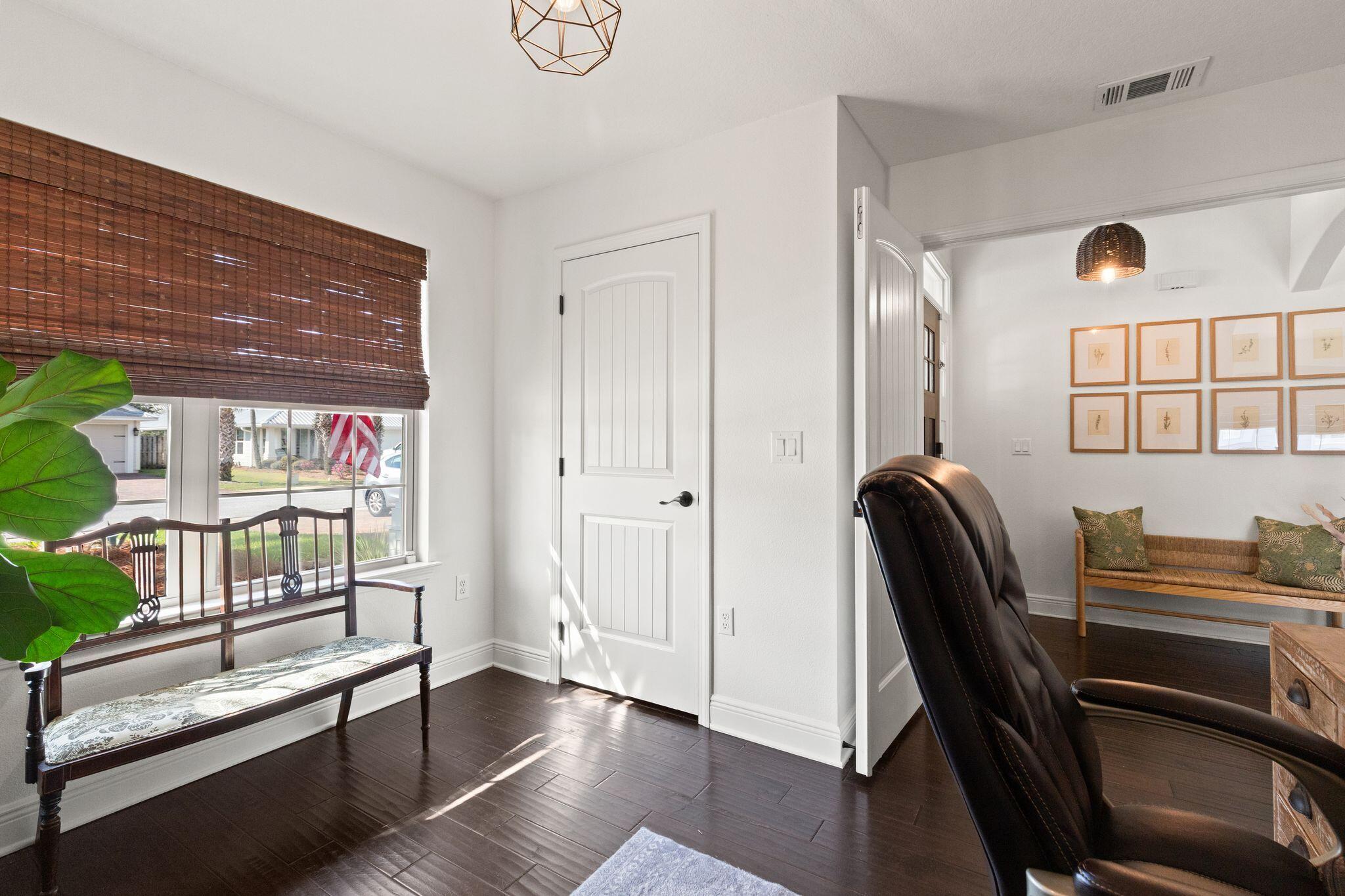 EAGLE BAY - Residential