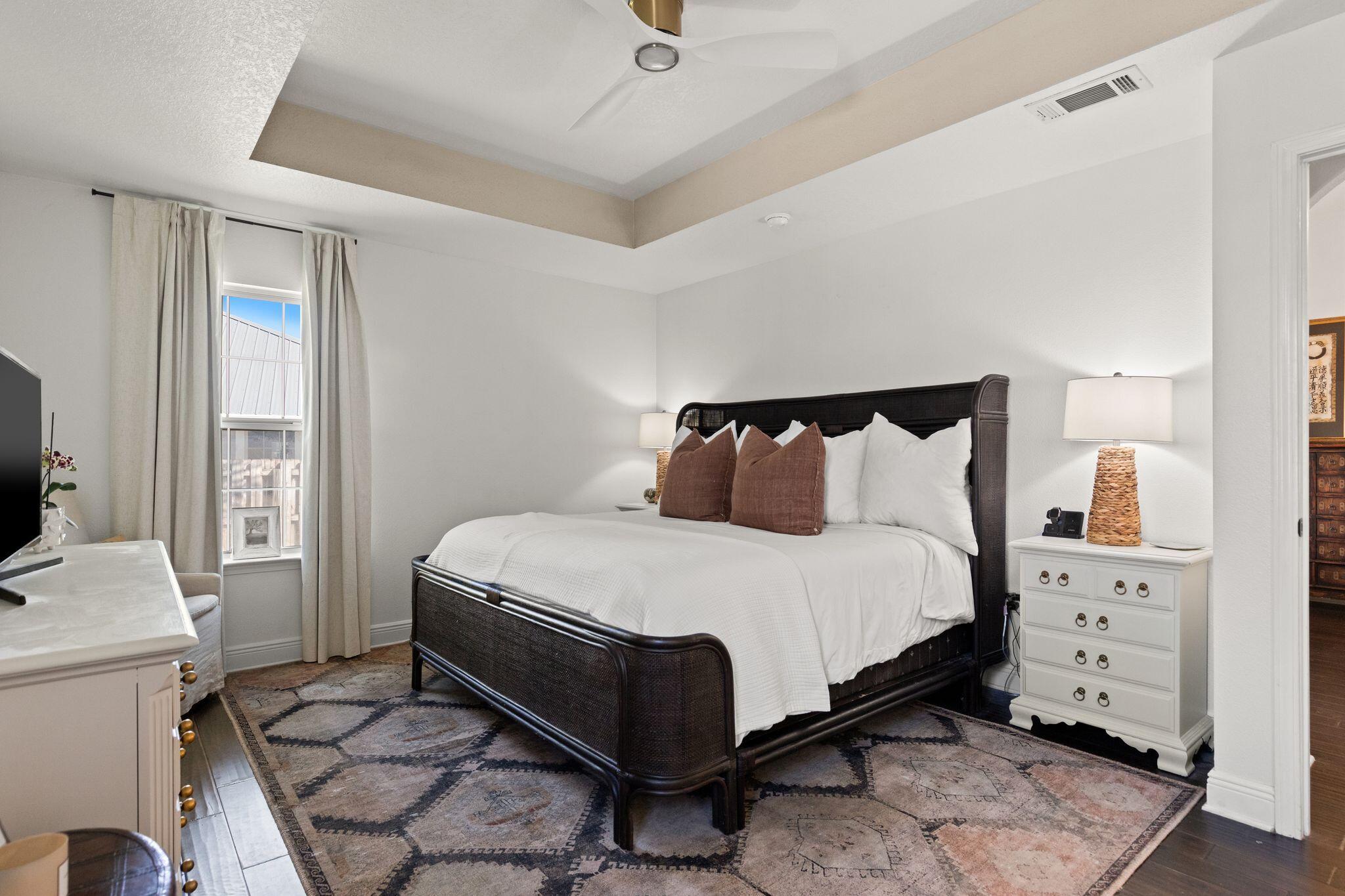 EAGLE BAY - Residential