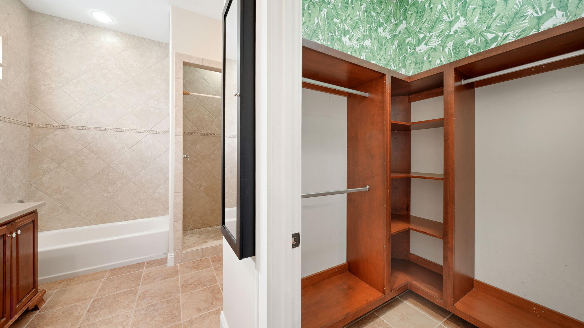 MACK BAYOU ESTATES - Residential