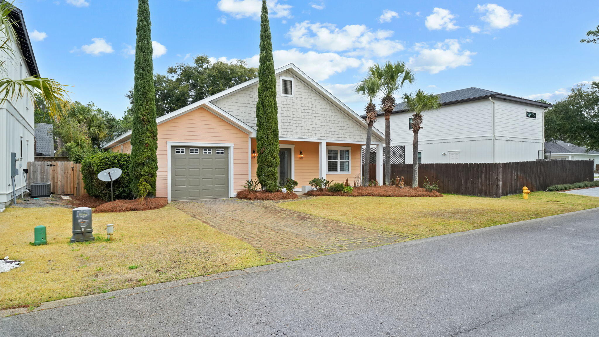 MACK BAYOU ESTATES - Residential