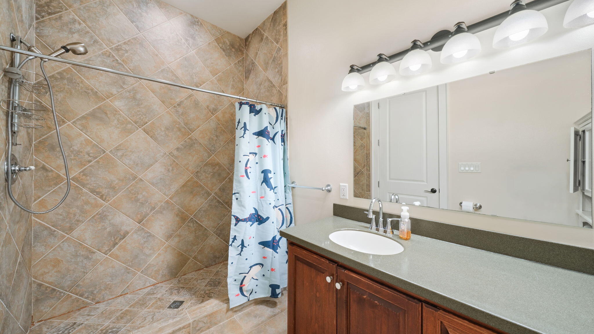 MACK BAYOU ESTATES - Residential