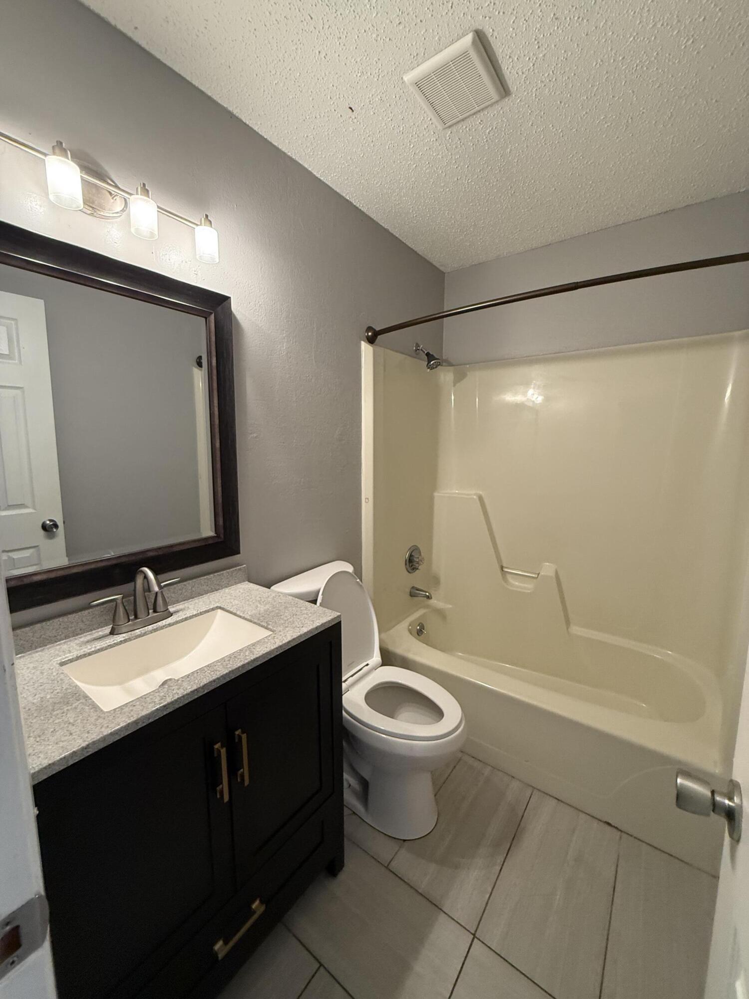 DONCASTER WOODS - Residential Lease