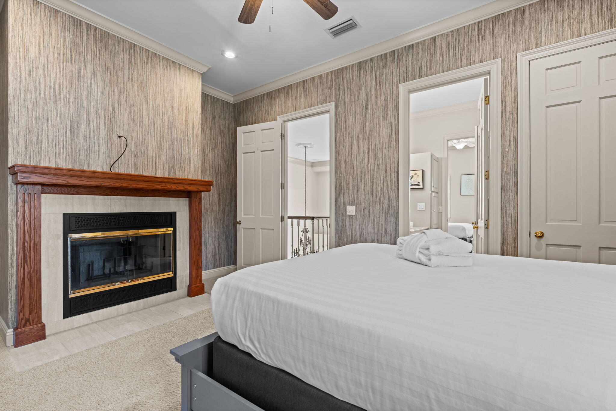 BAY POINT UNIT 1 - Residential Lease