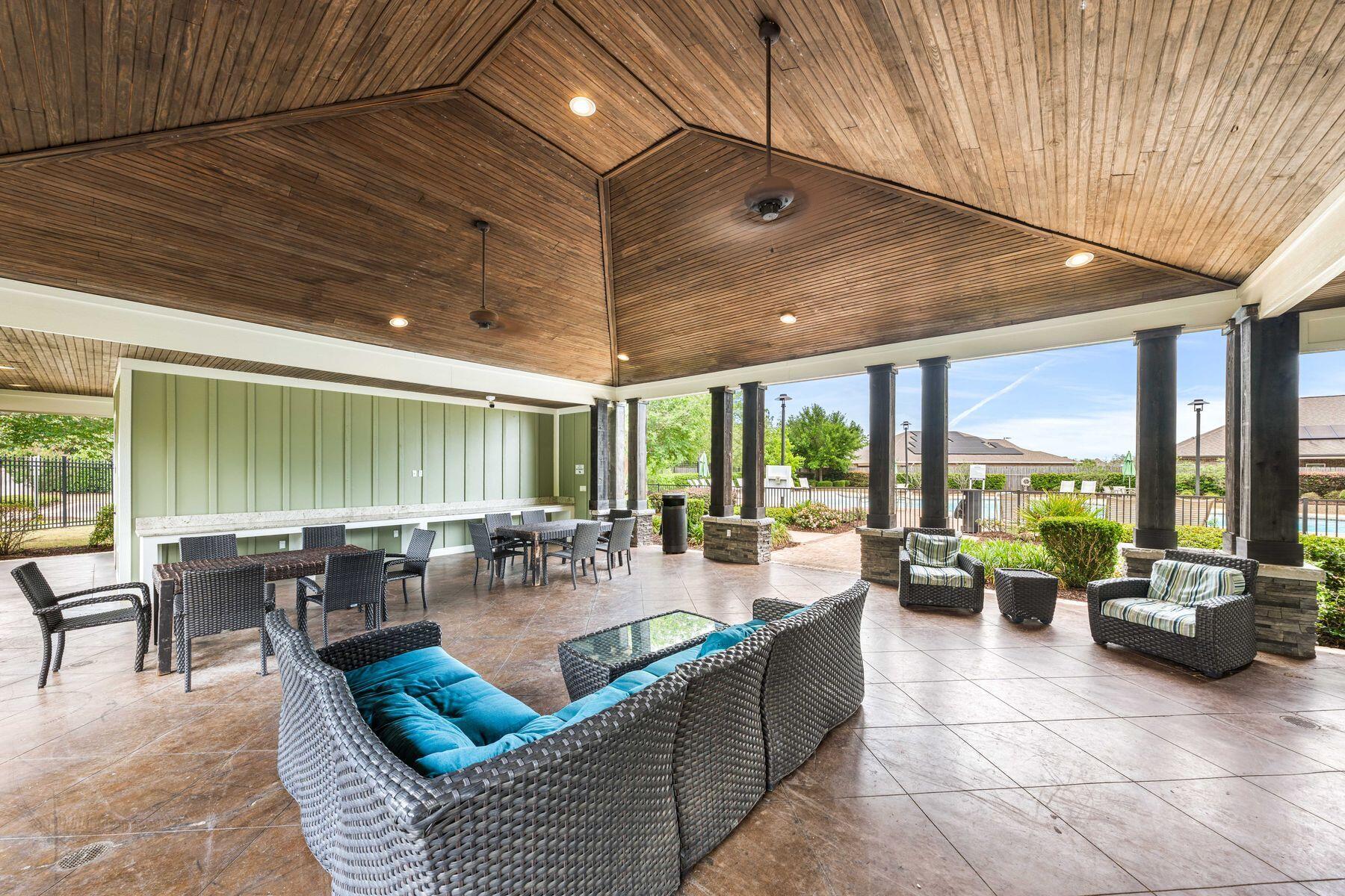 Redstone Commons - Residential