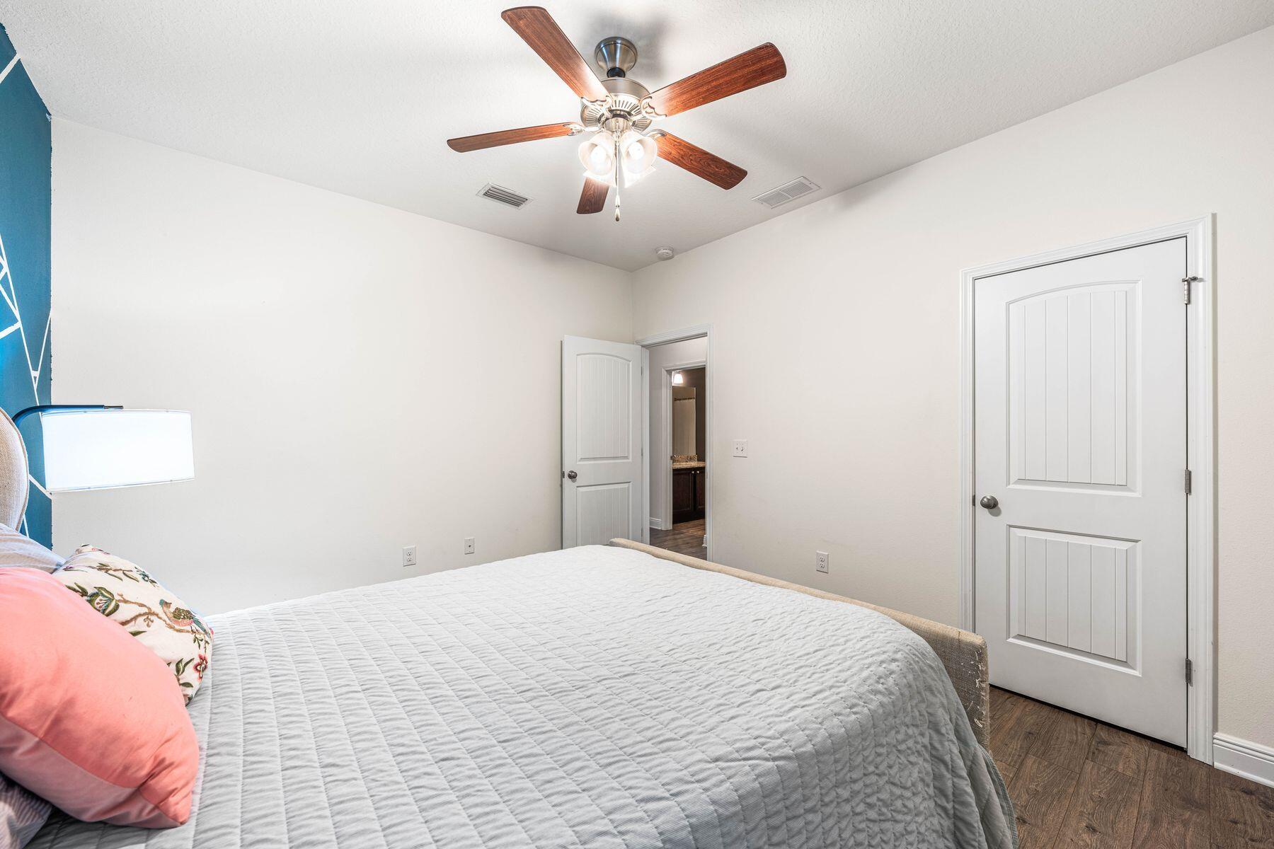 Redstone Commons - Residential