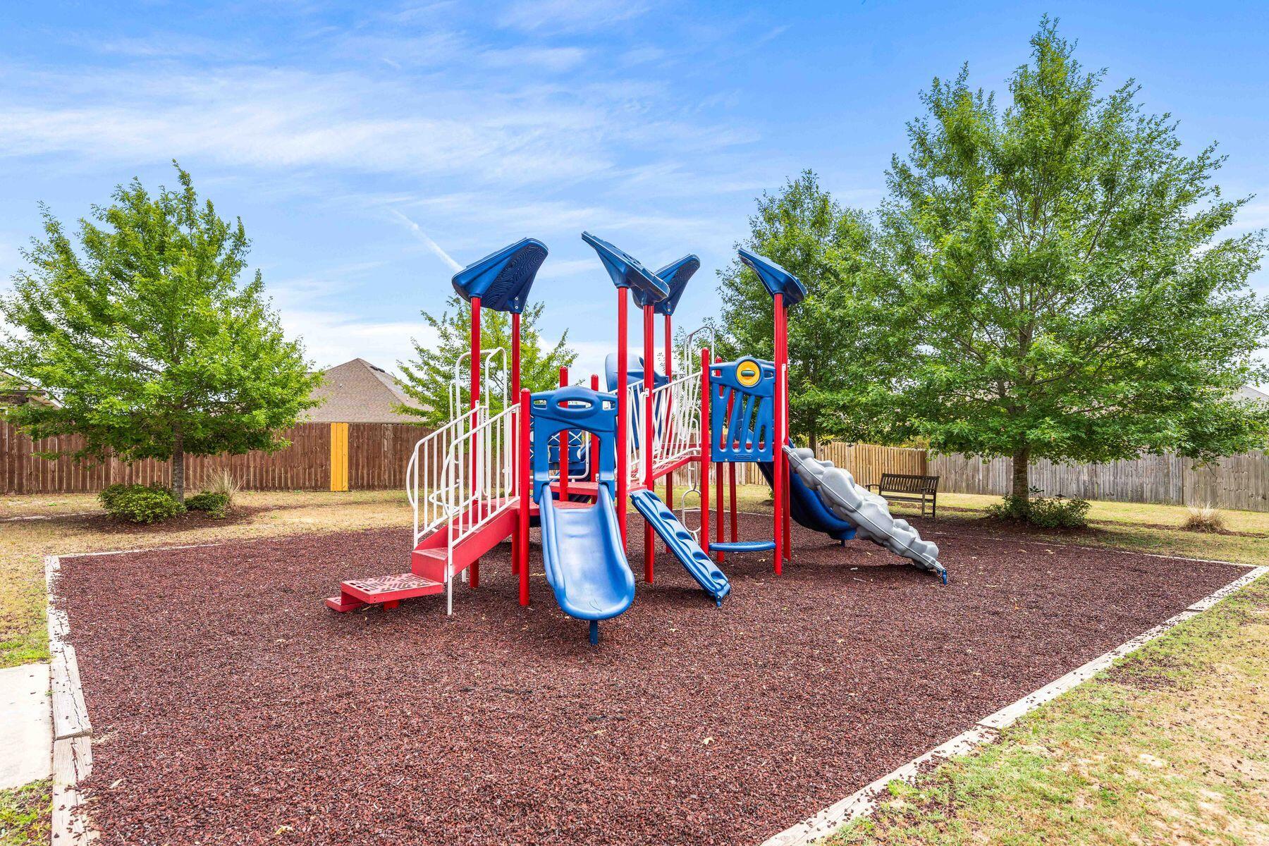 Redstone Commons - Residential