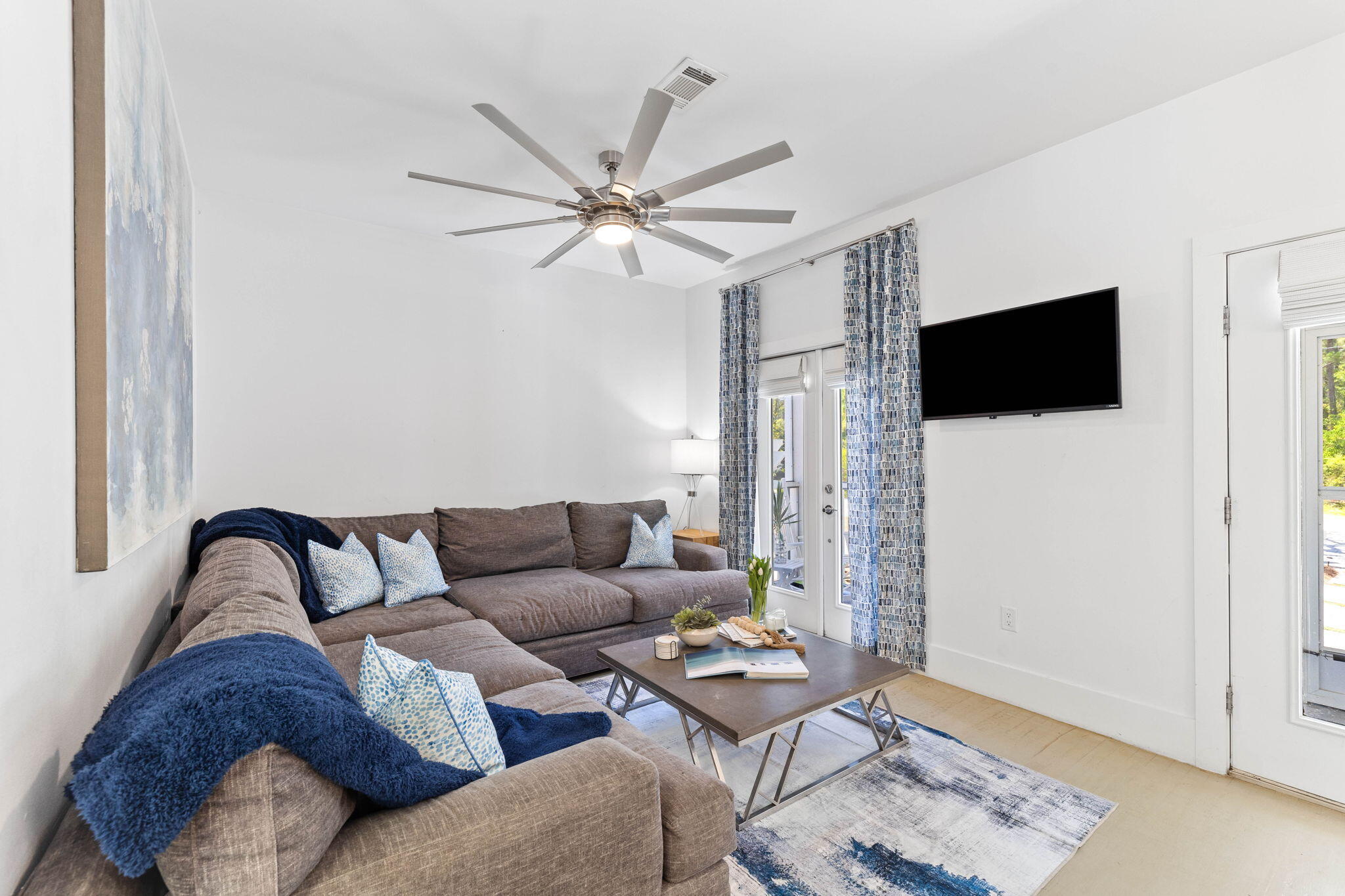 GULF SHORE MANOR - Residential