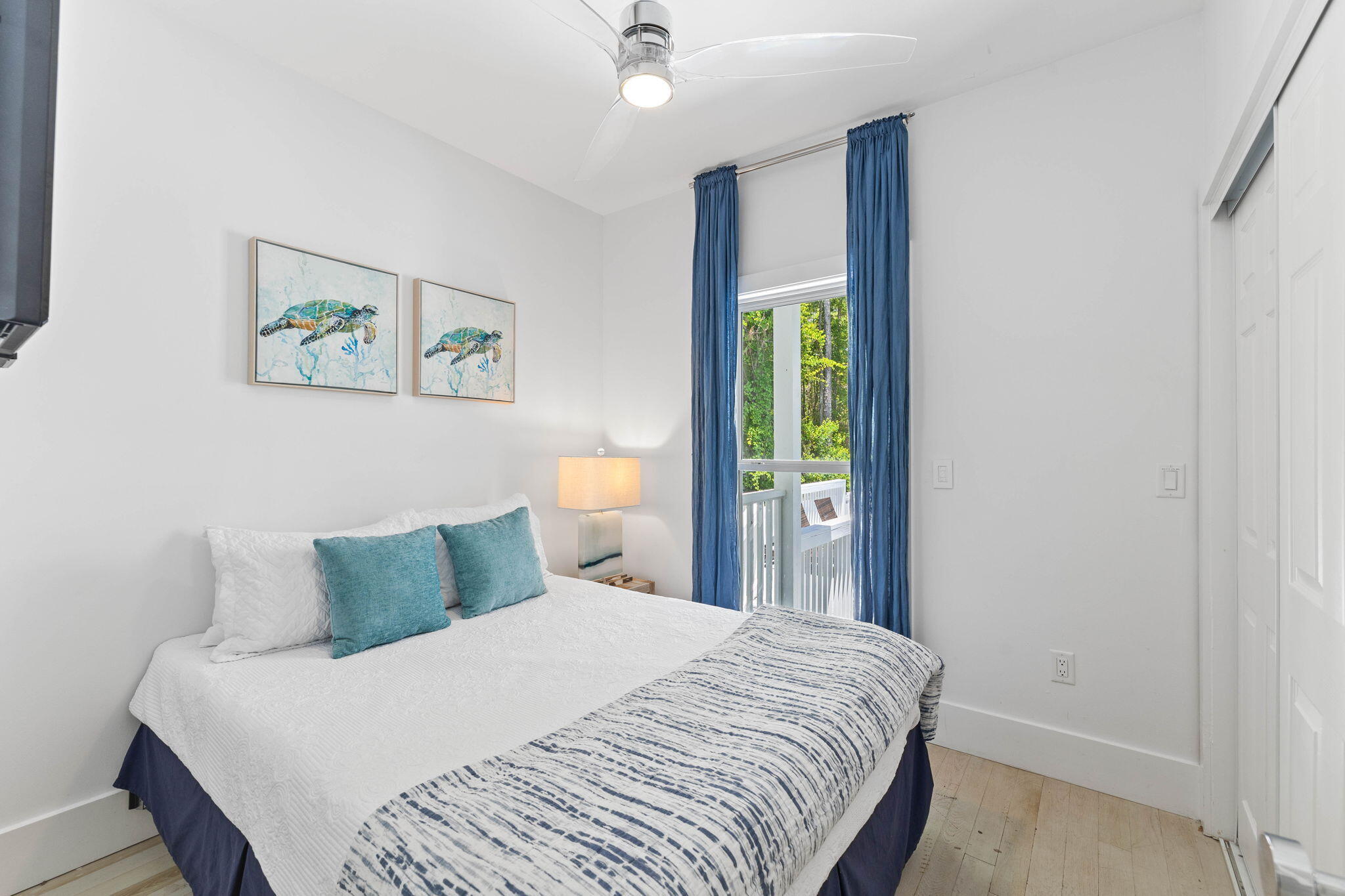 GULF SHORE MANOR - Residential