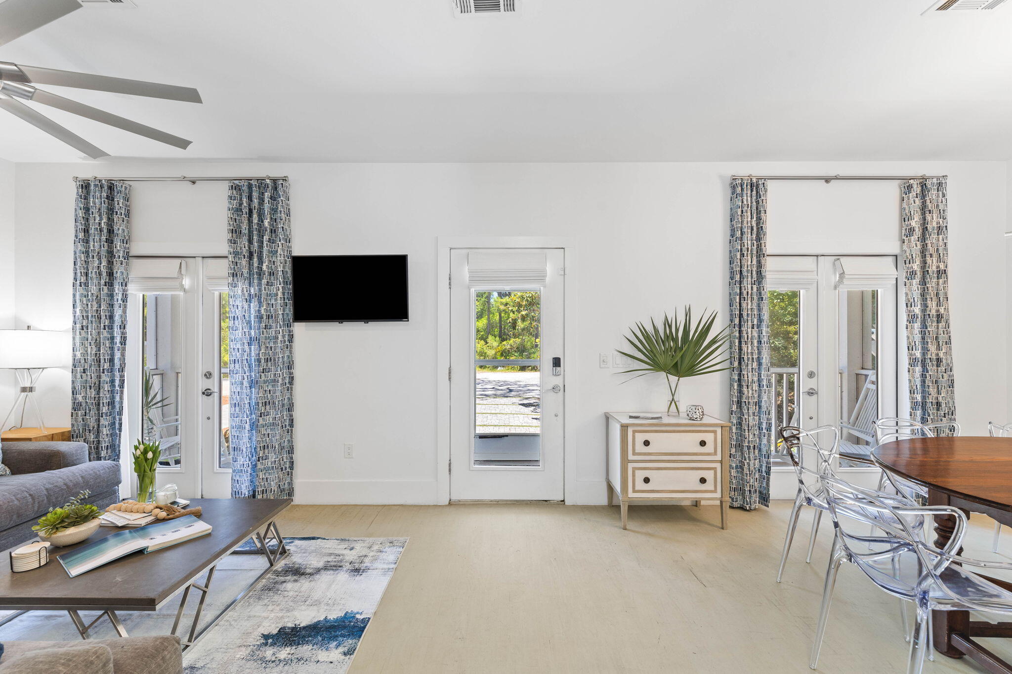 GULF SHORE MANOR - Residential