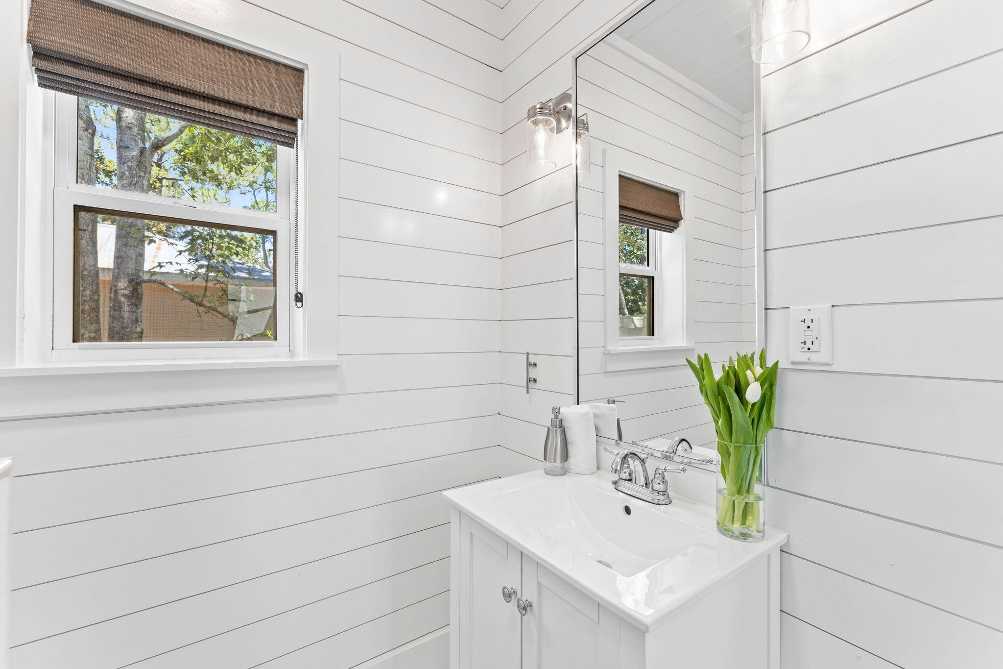 GULF SHORE MANOR - Residential