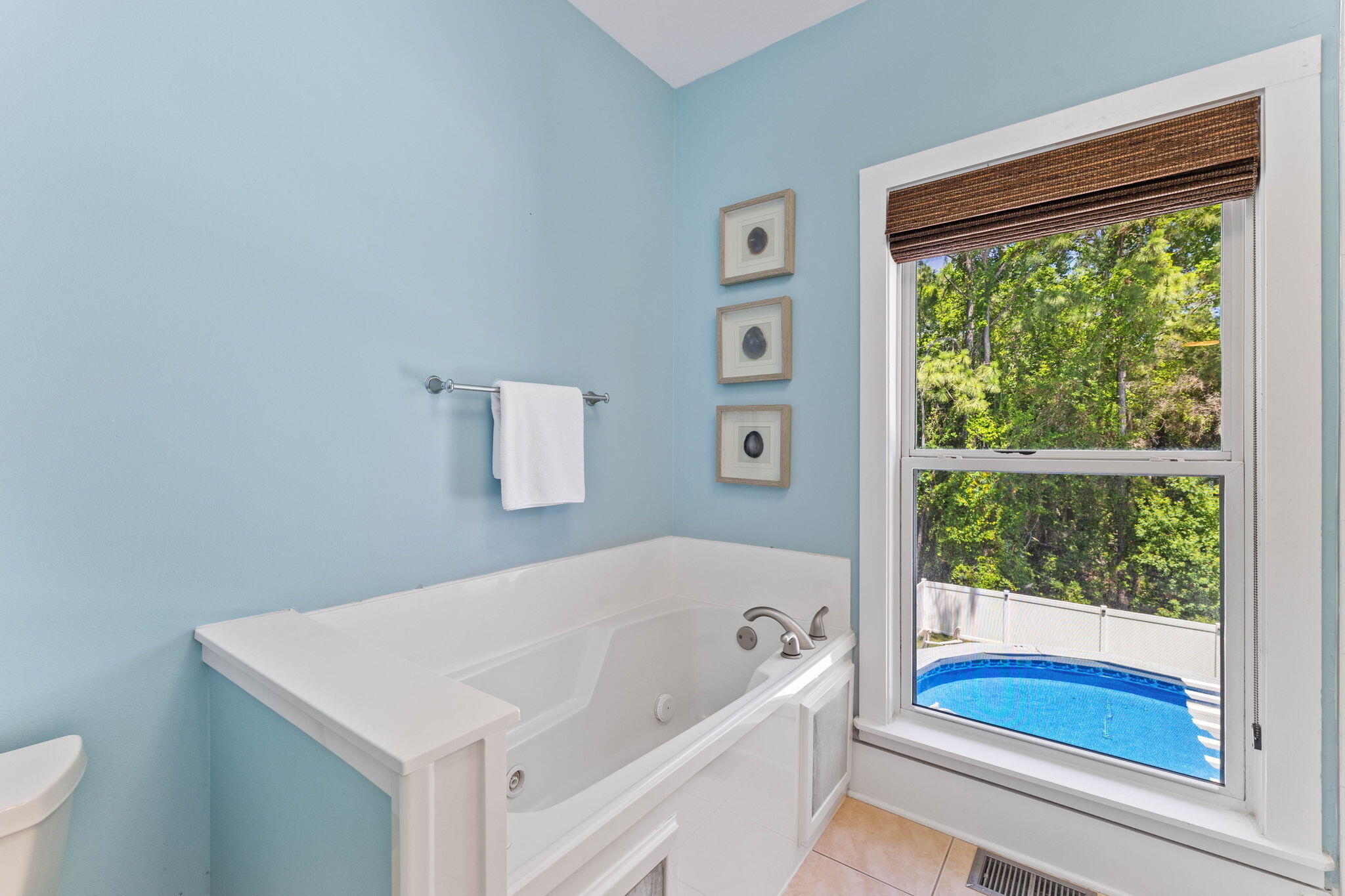 GULF SHORE MANOR - Residential