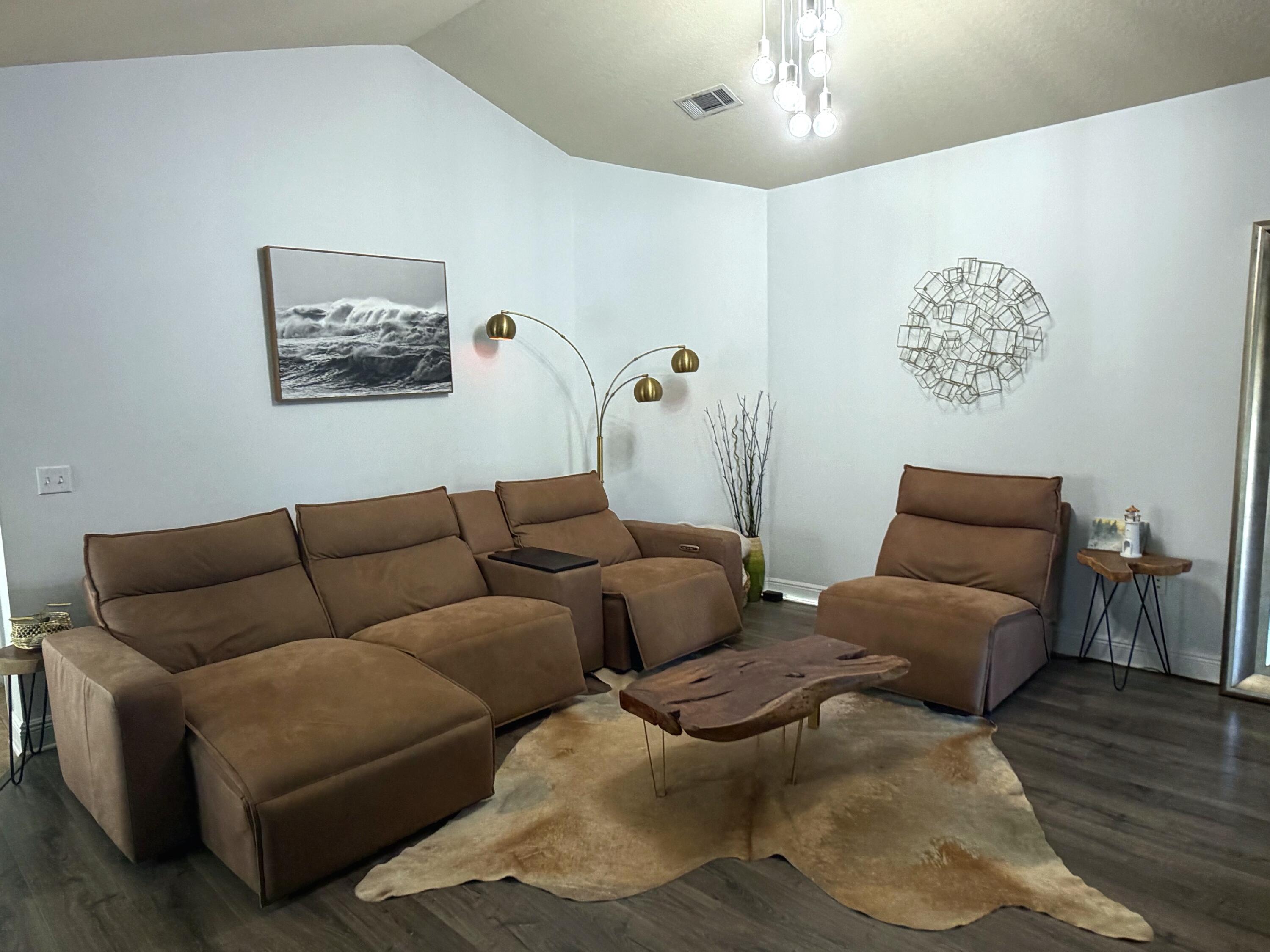 874 Cocobolo Drive