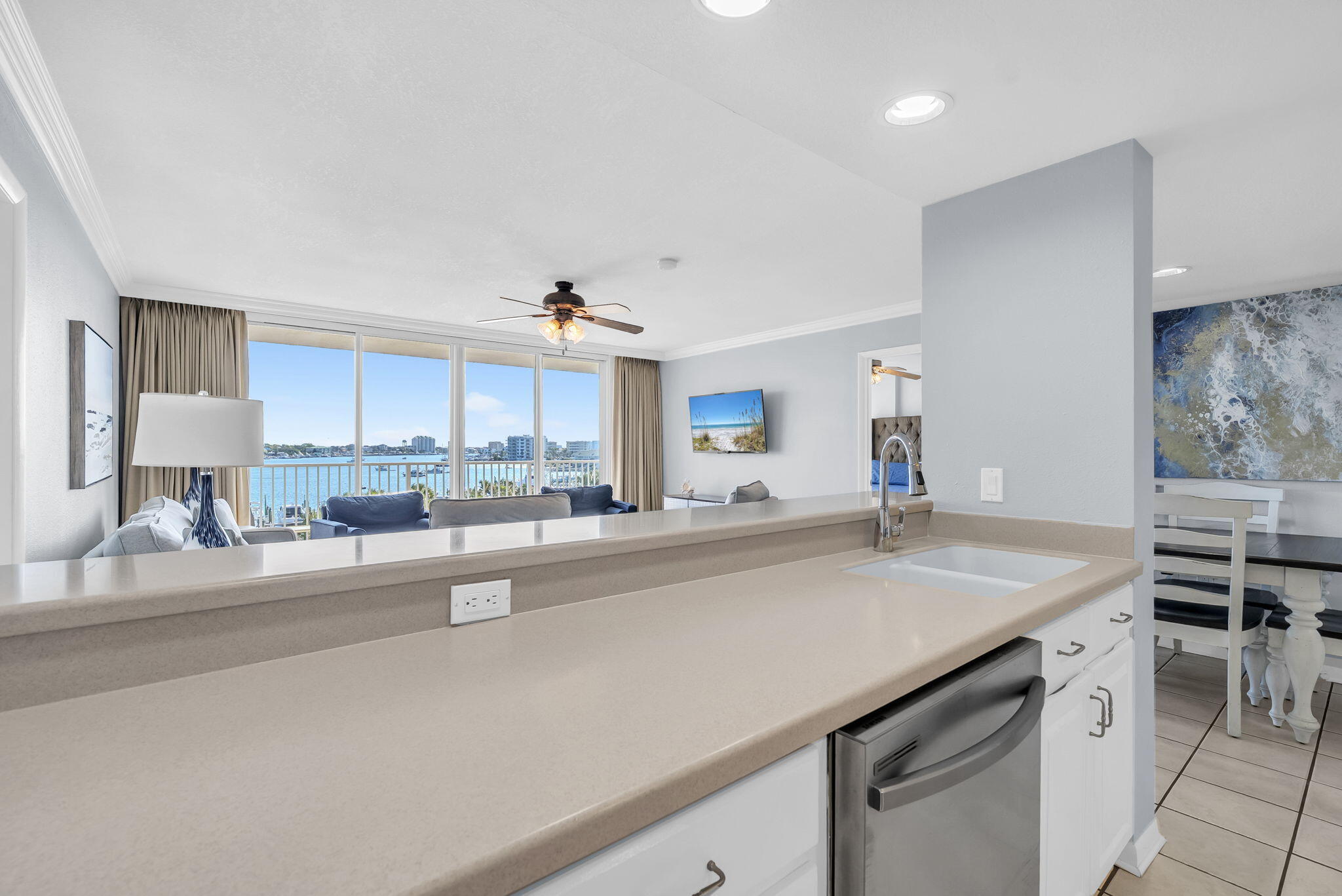 WATERVIEW TOWERS - Residential