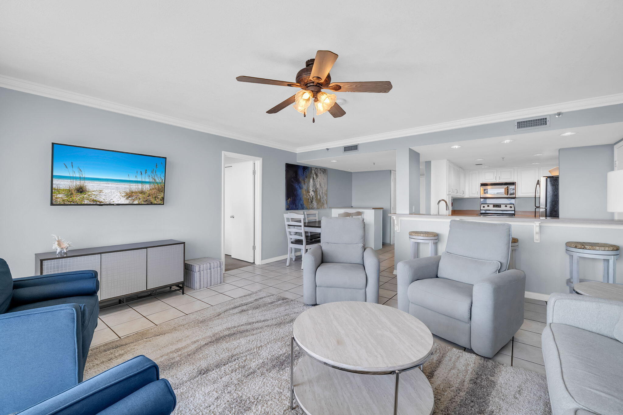 WATERVIEW TOWERS - Residential