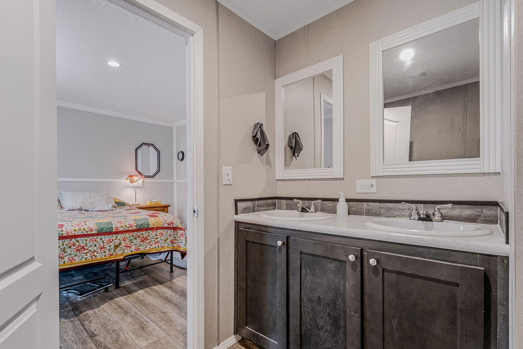 OAKWOOD HILLS UNIT 2 - Residential