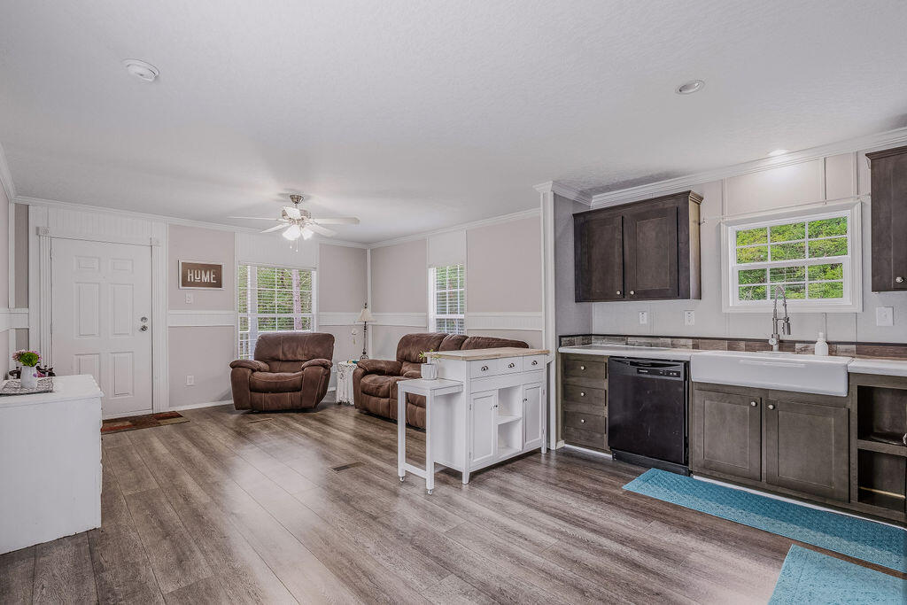 OAKWOOD HILLS UNIT 2 - Residential