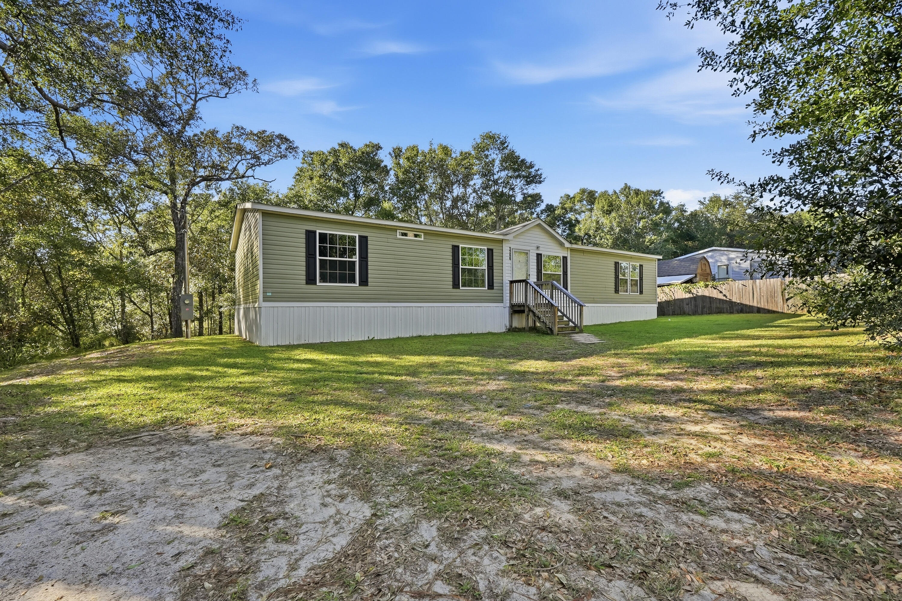 5266 Fairchild Road