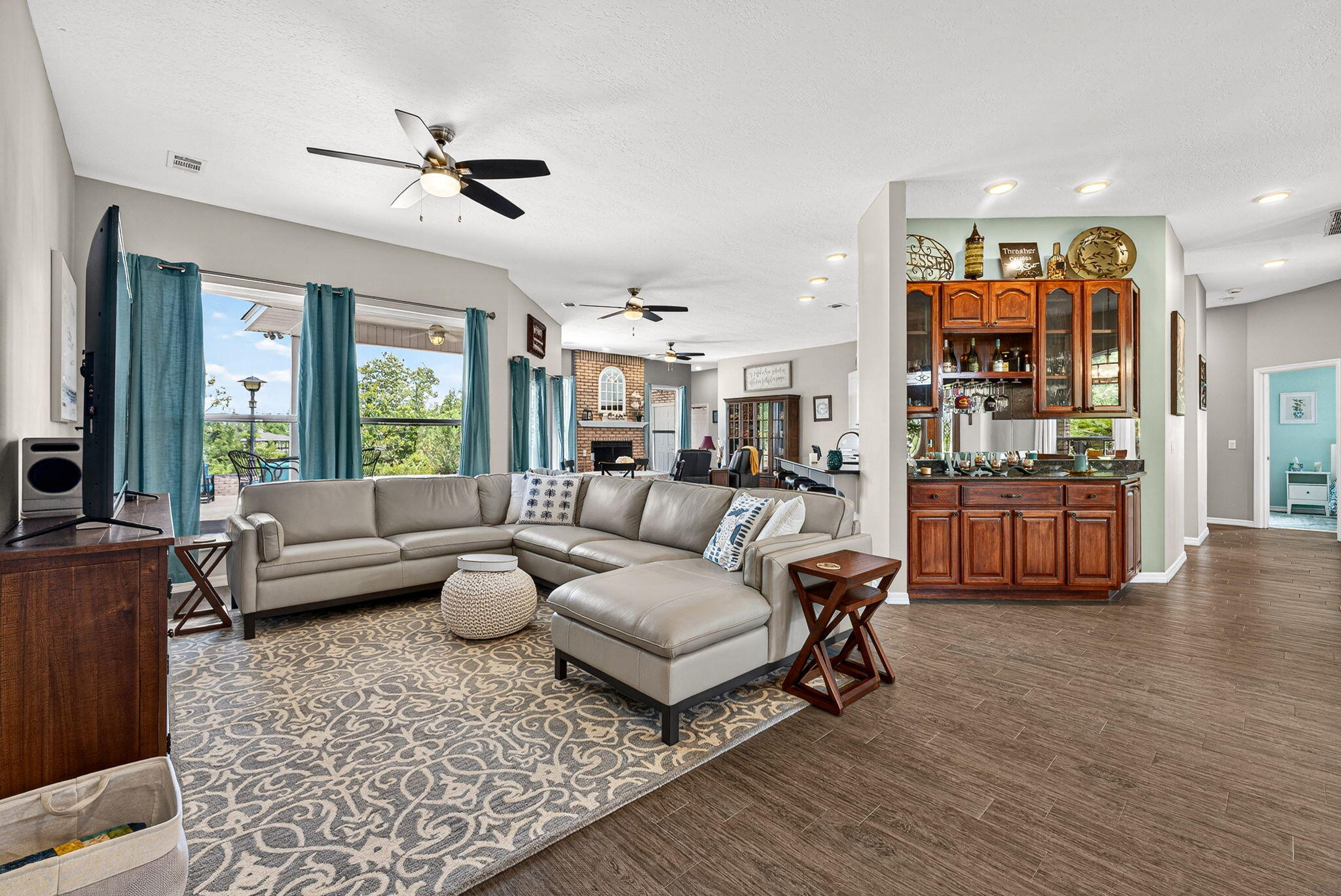 DEERWOOD - Residential