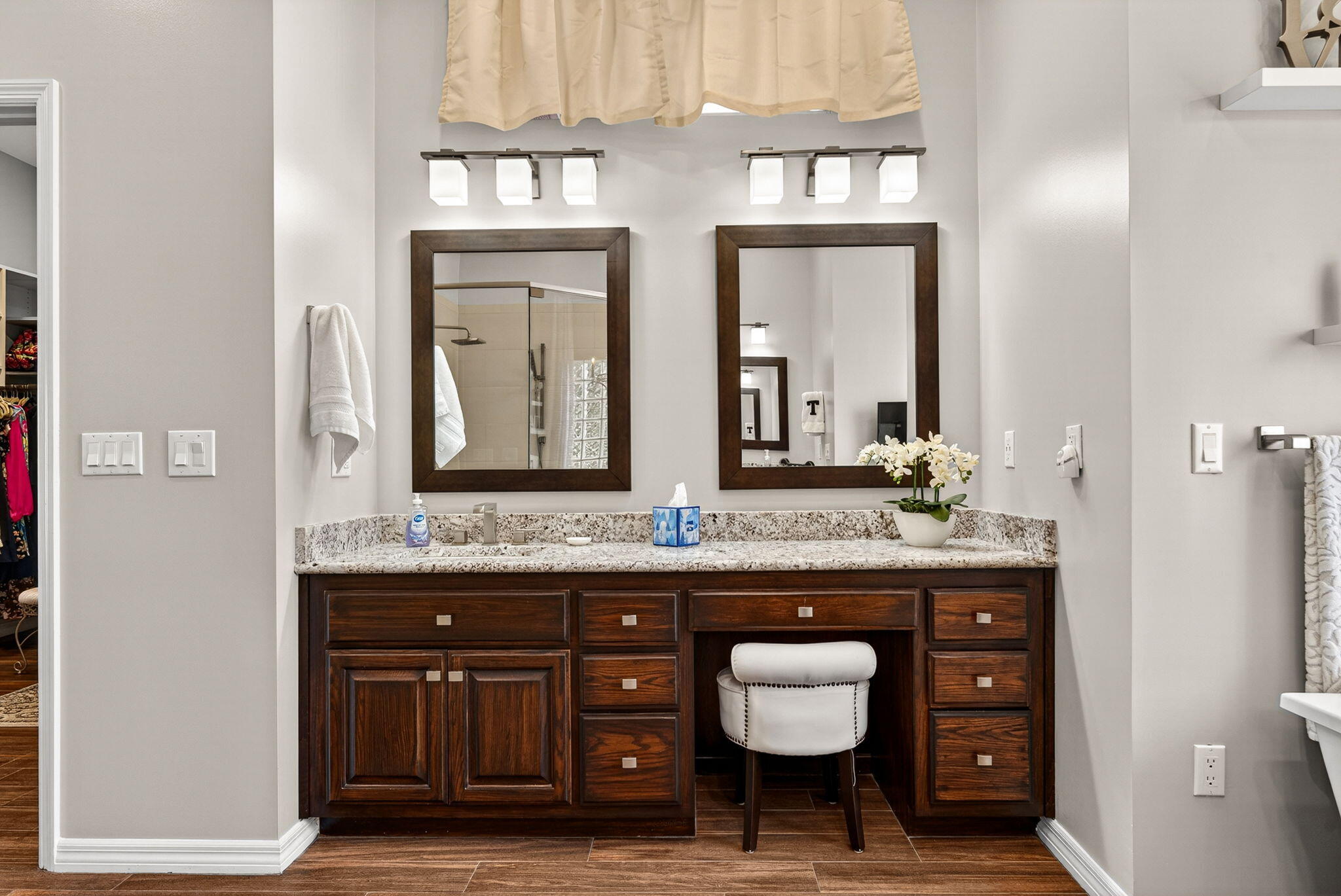 DEERWOOD - Residential