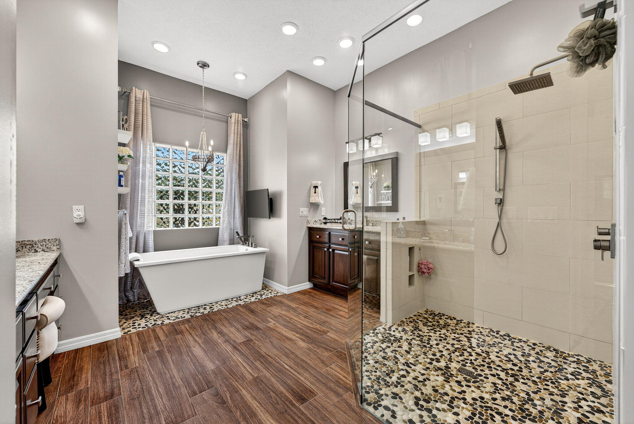 DEERWOOD - Residential