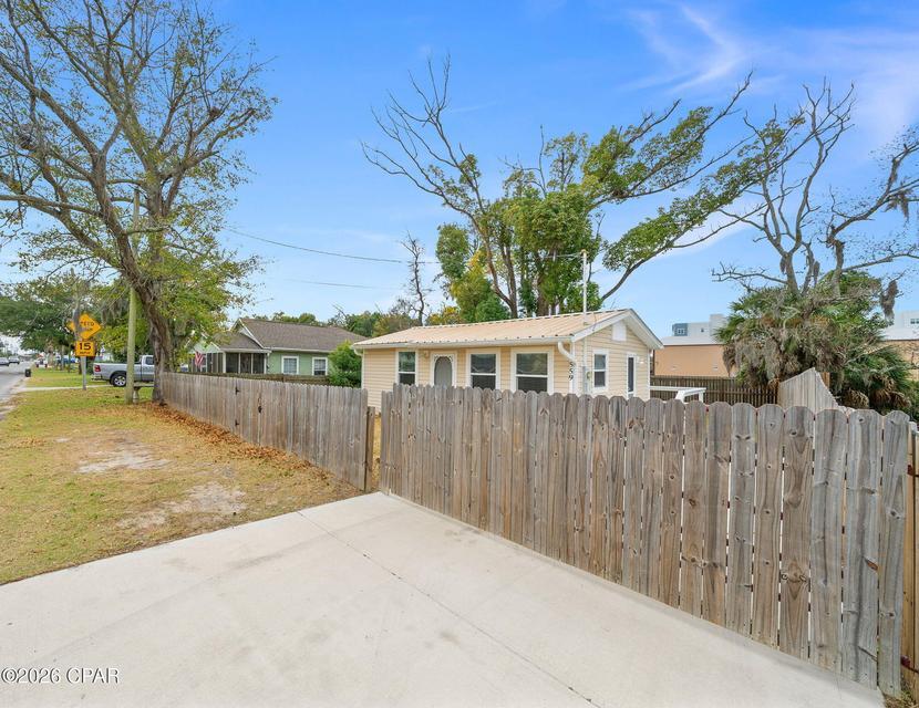 CHANDLEES 3RD ADDN - Residential