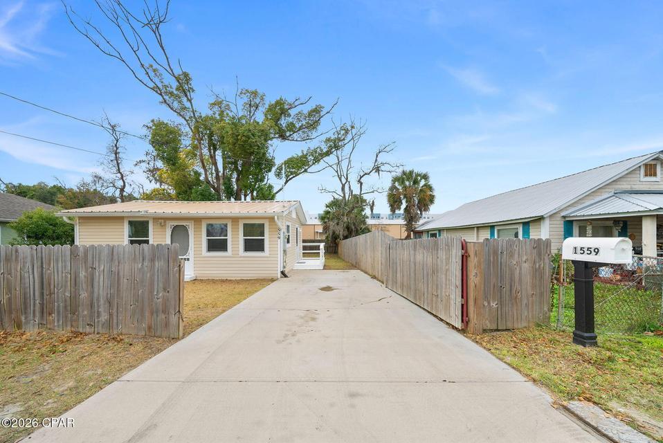 CHANDLEES 3RD ADDN - Residential