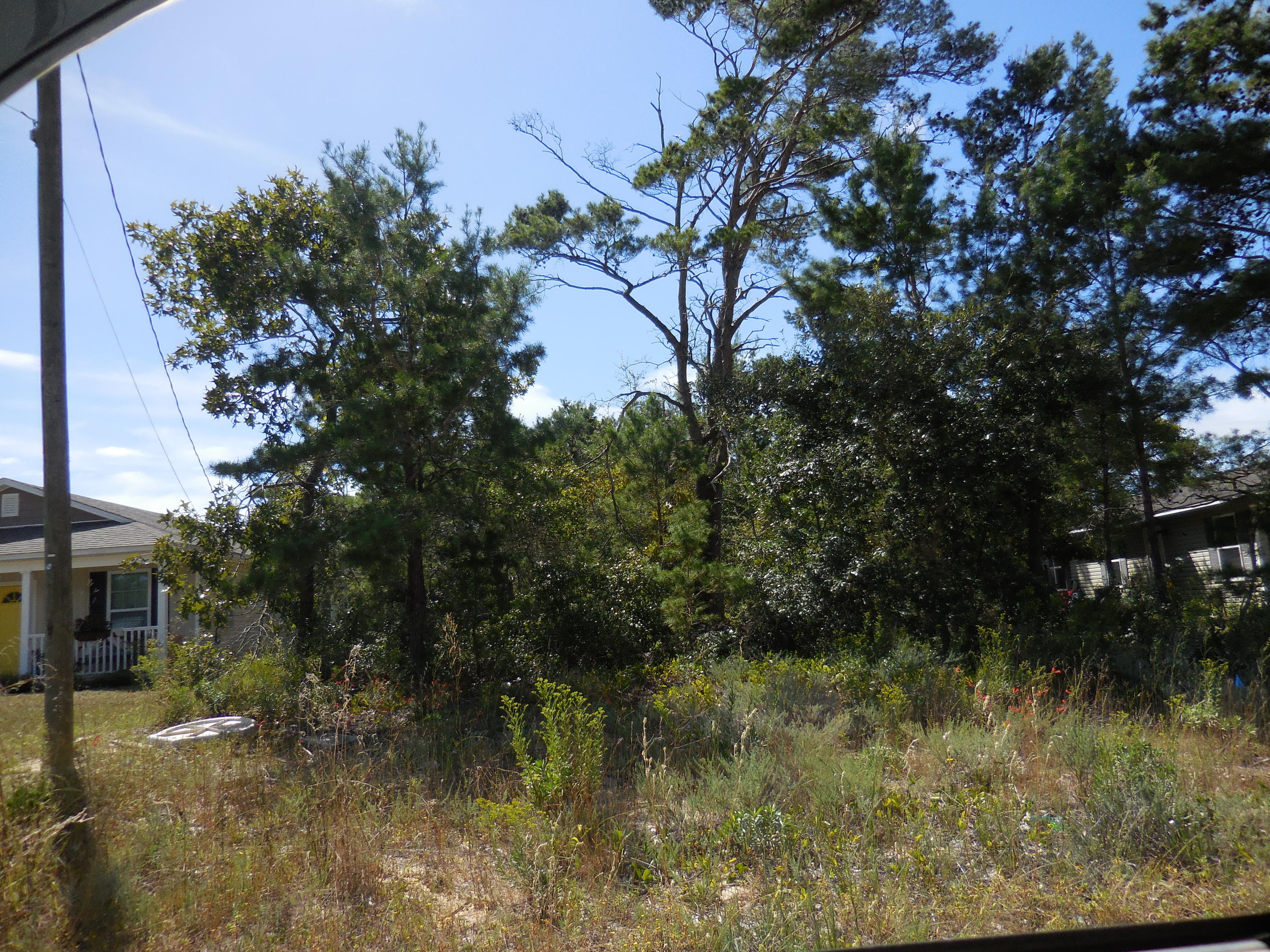 EAST BAY HEIGHTS LOT 16 BLK.C AS DESIN OR 799 PG 595 - Land