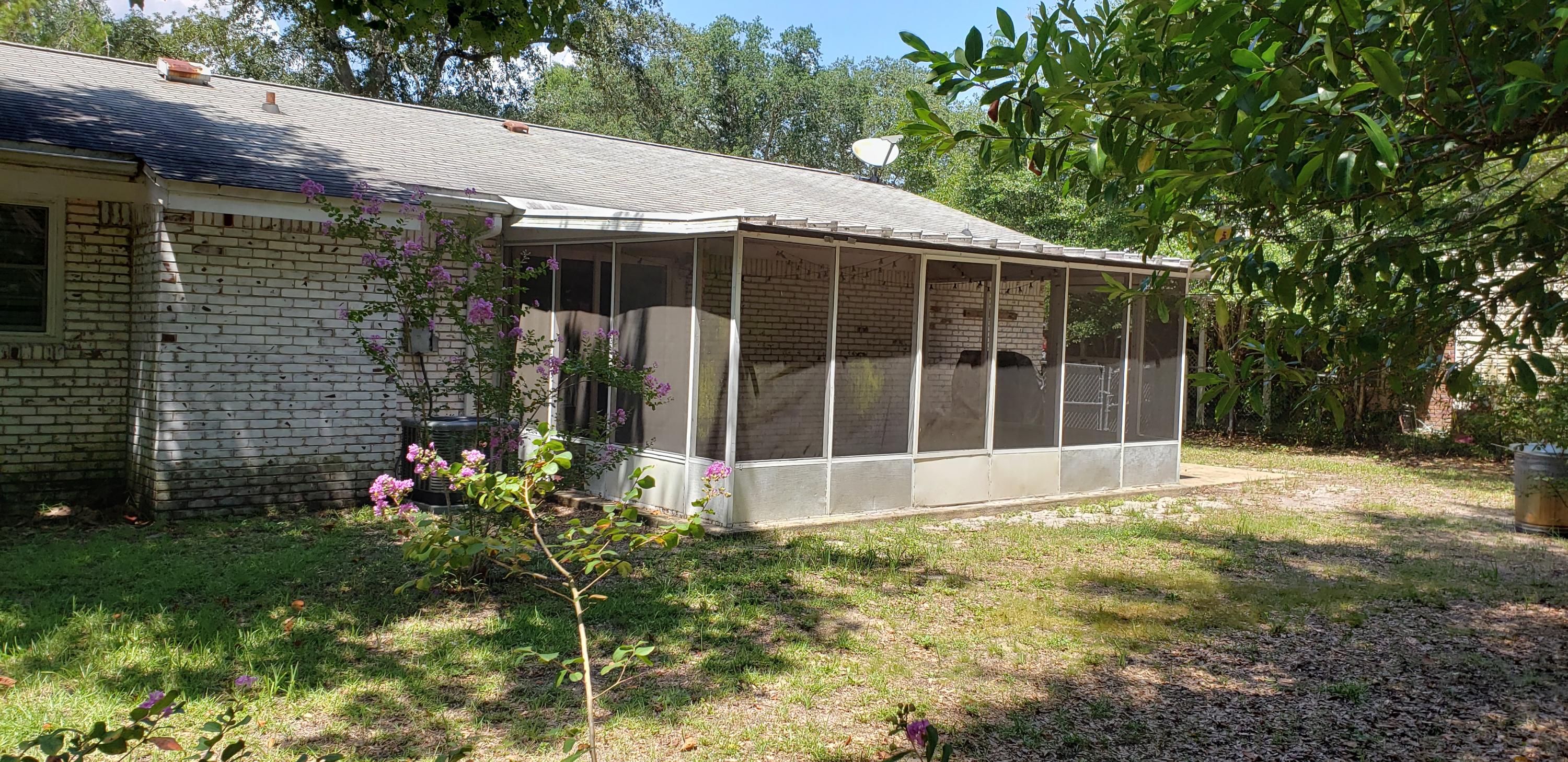 CAROL ANNE MANOR 1ST ADDN - Residential Lease