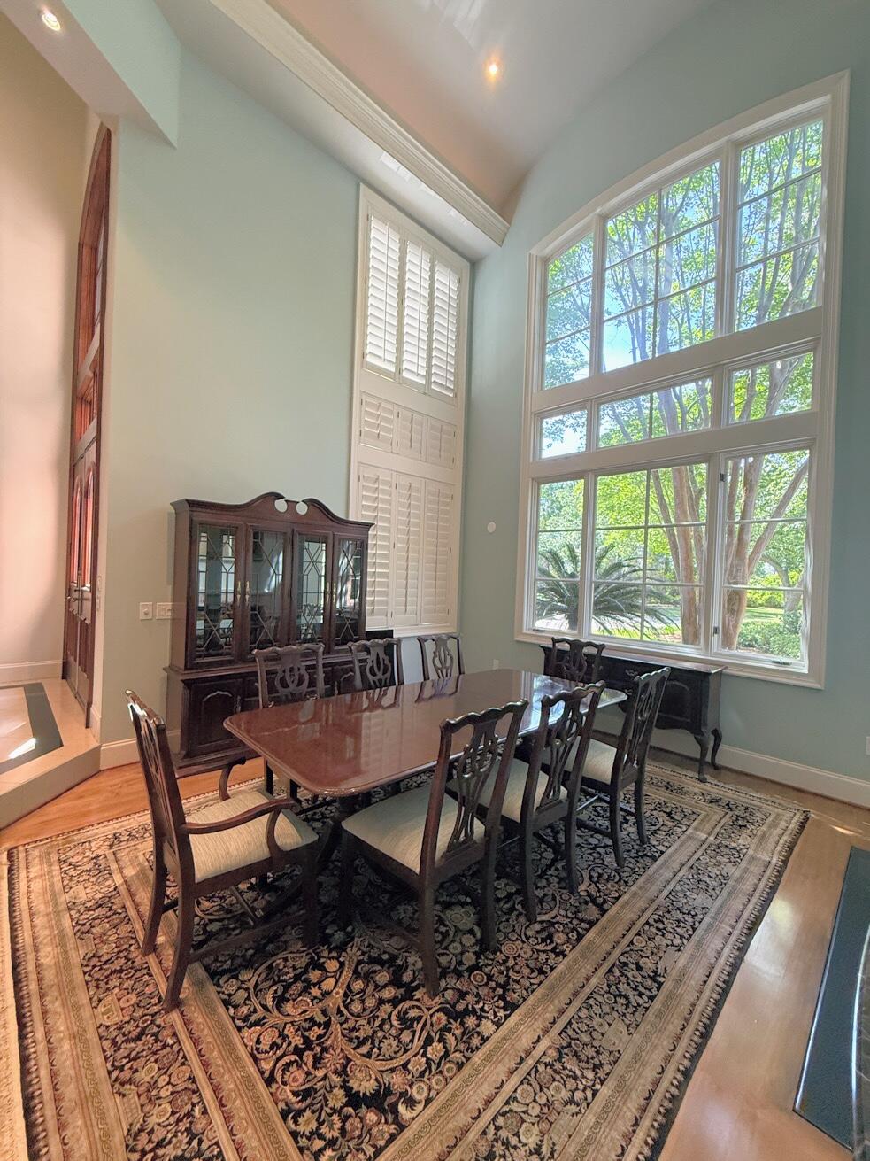 KELLY PLANTATION - Residential