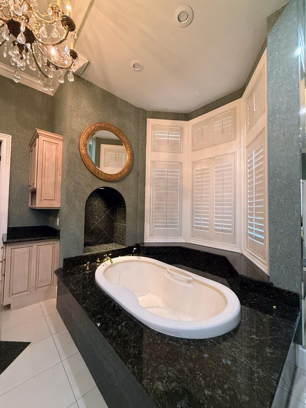 KELLY PLANTATION - Residential