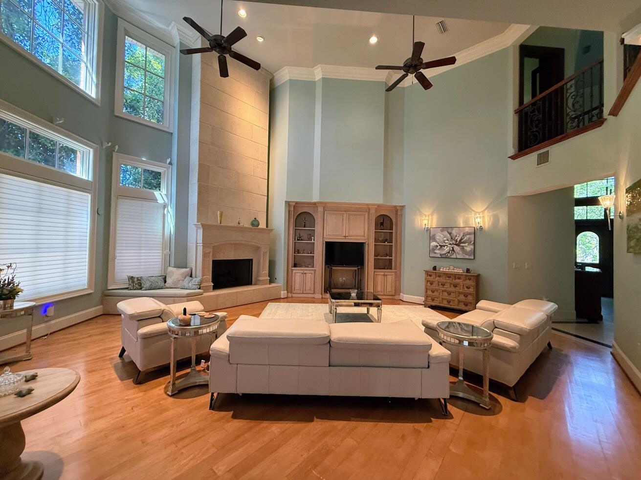 KELLY PLANTATION - Residential