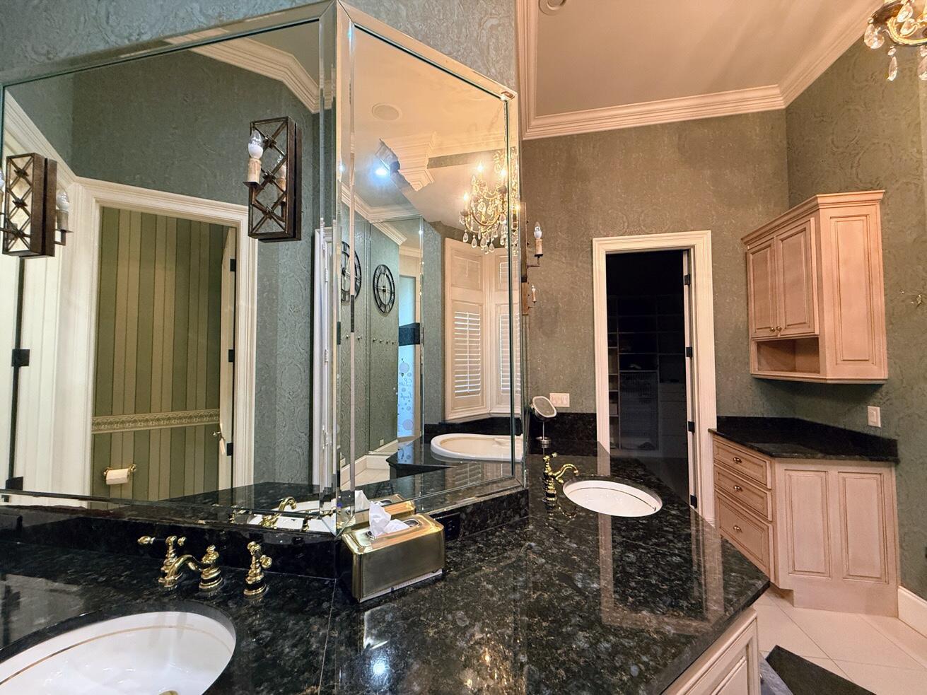 KELLY PLANTATION - Residential
