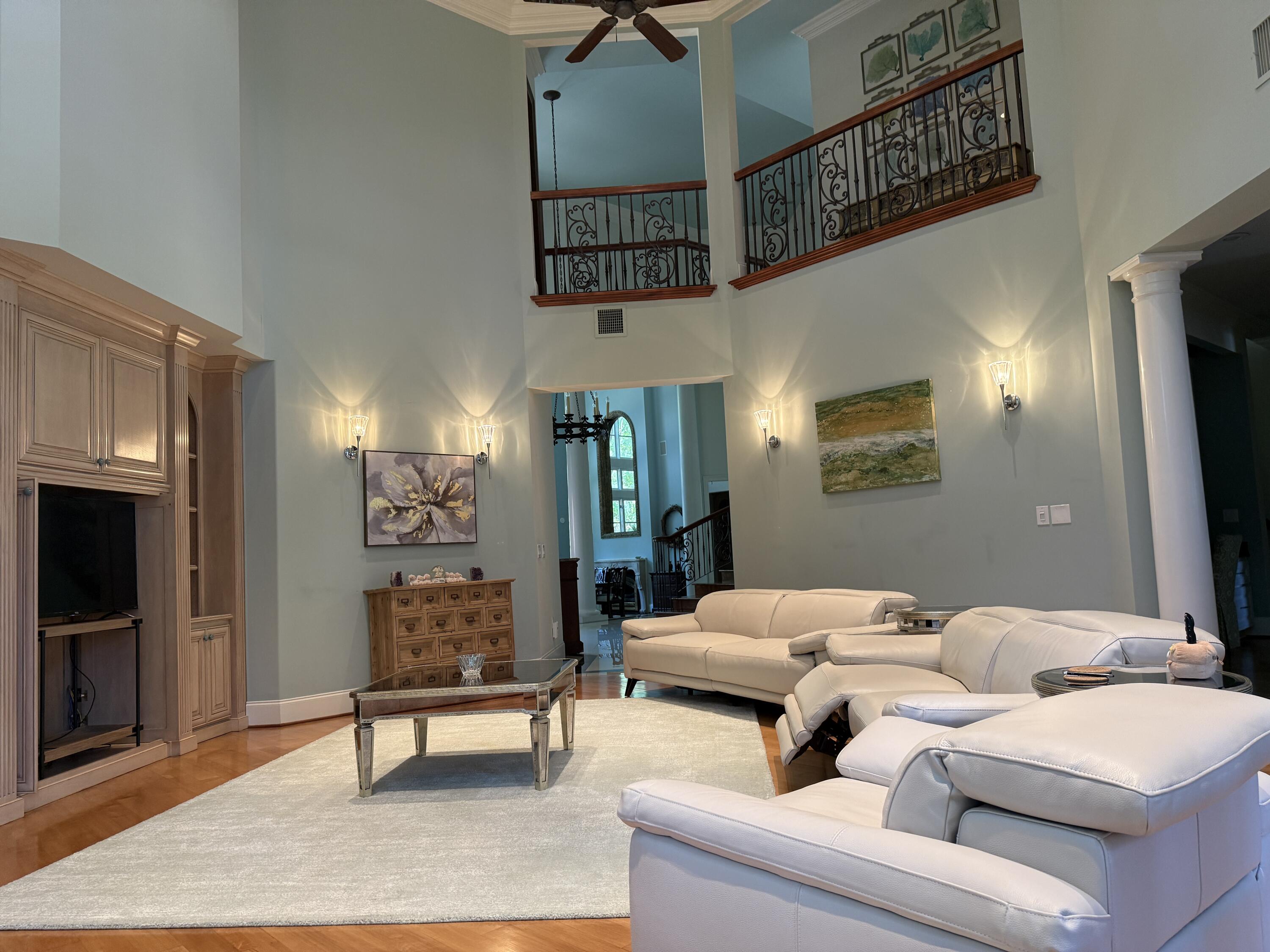 KELLY PLANTATION - Residential