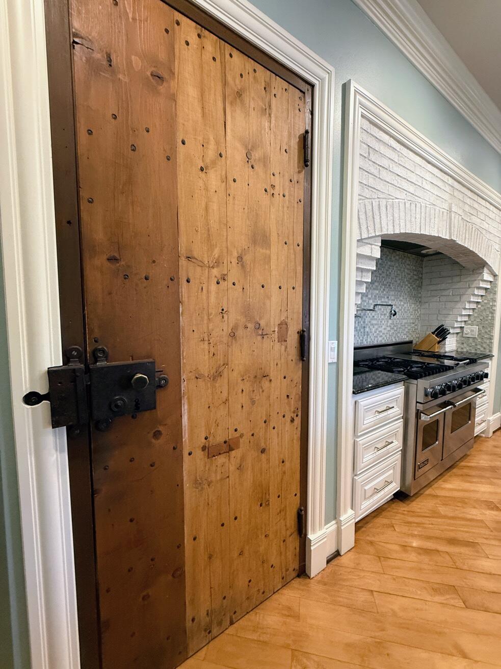 KELLY PLANTATION - Residential
