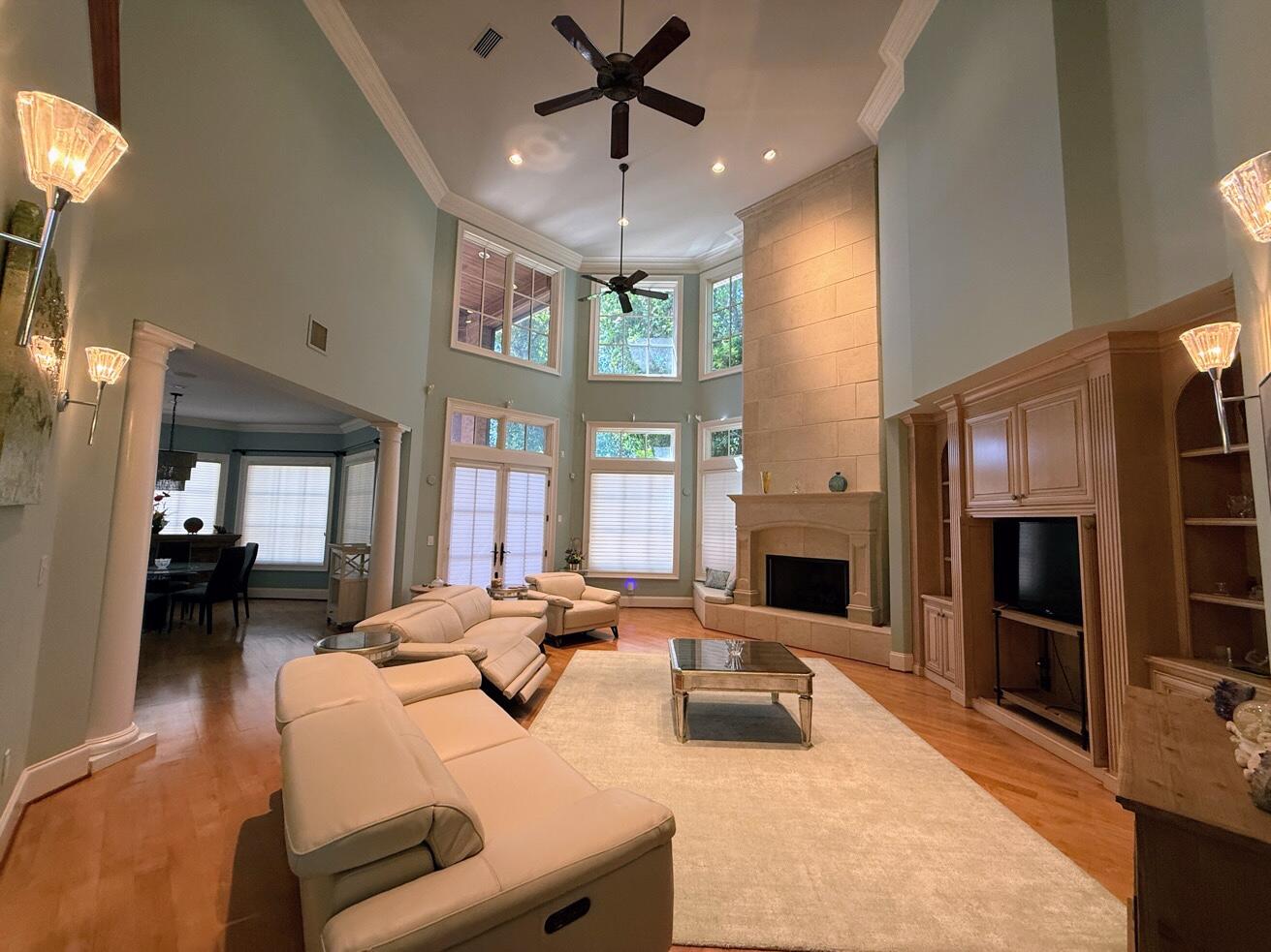 KELLY PLANTATION - Residential