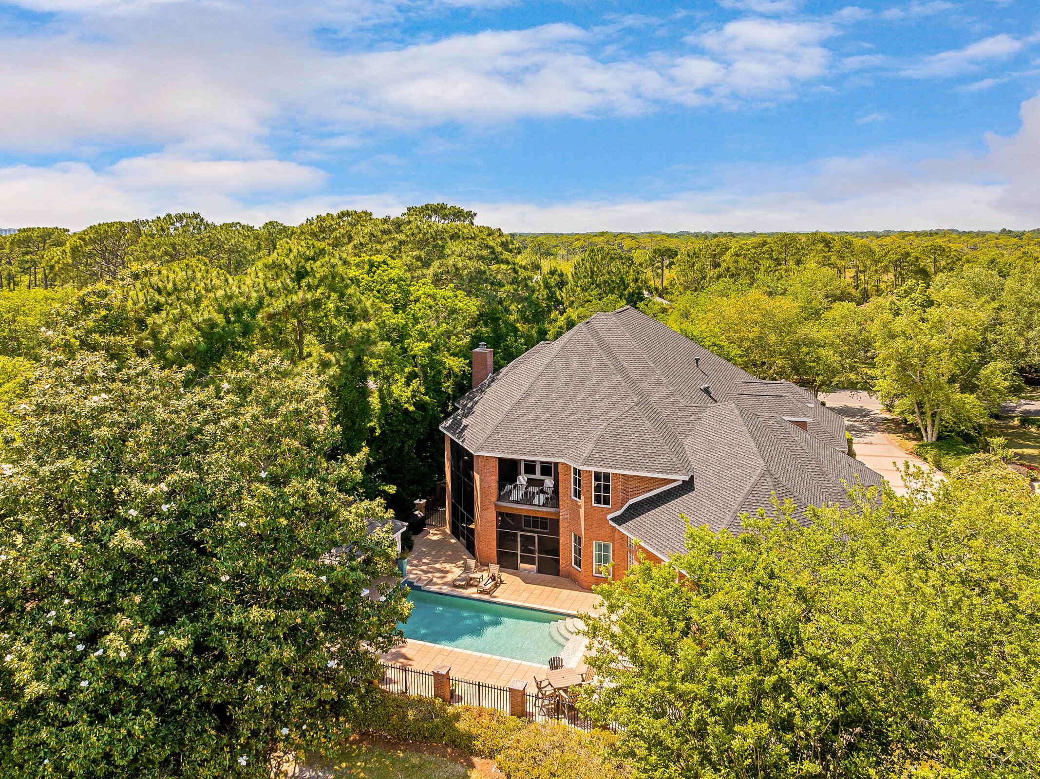 KELLY PLANTATION - Residential