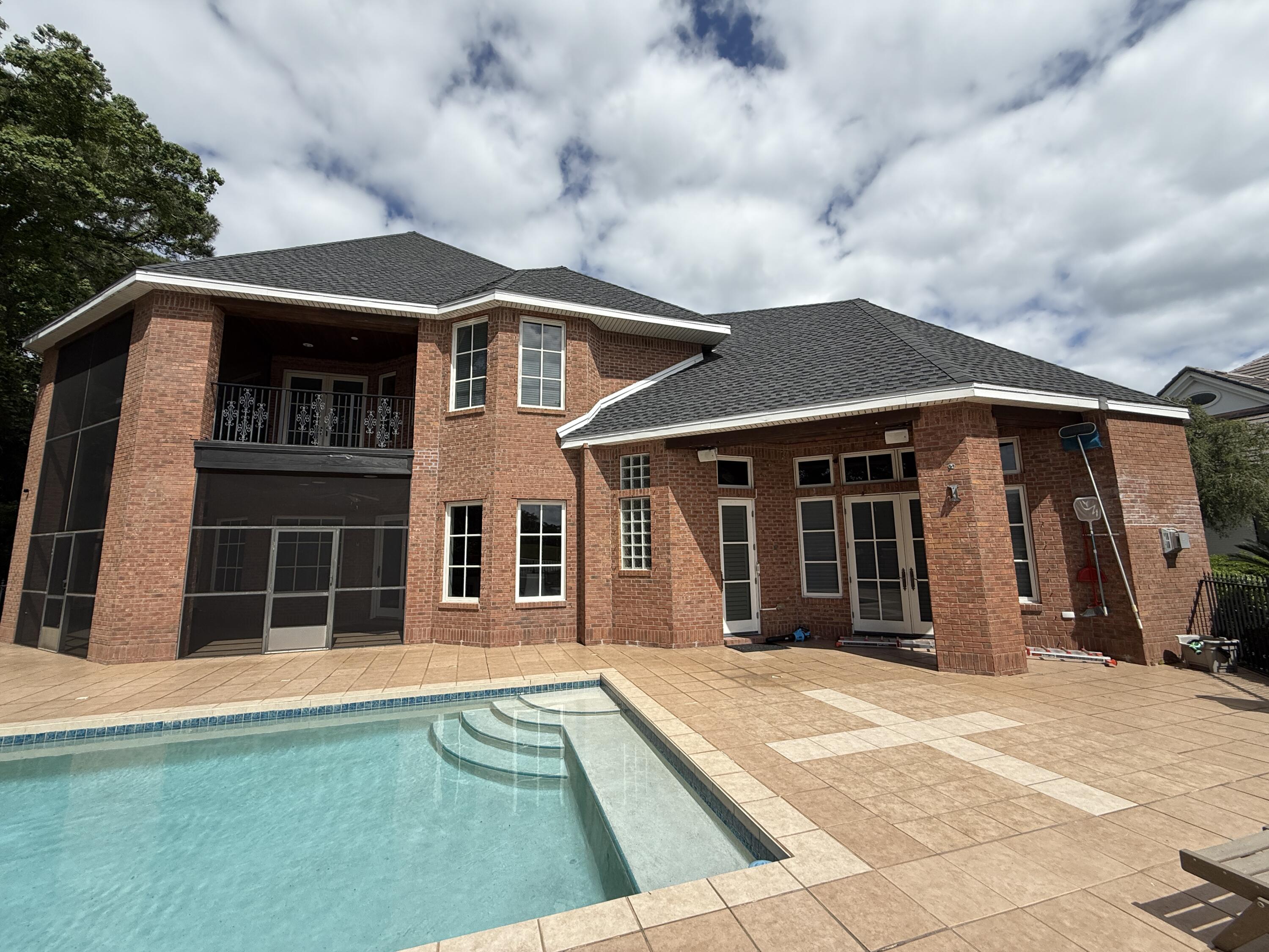 KELLY PLANTATION - Residential