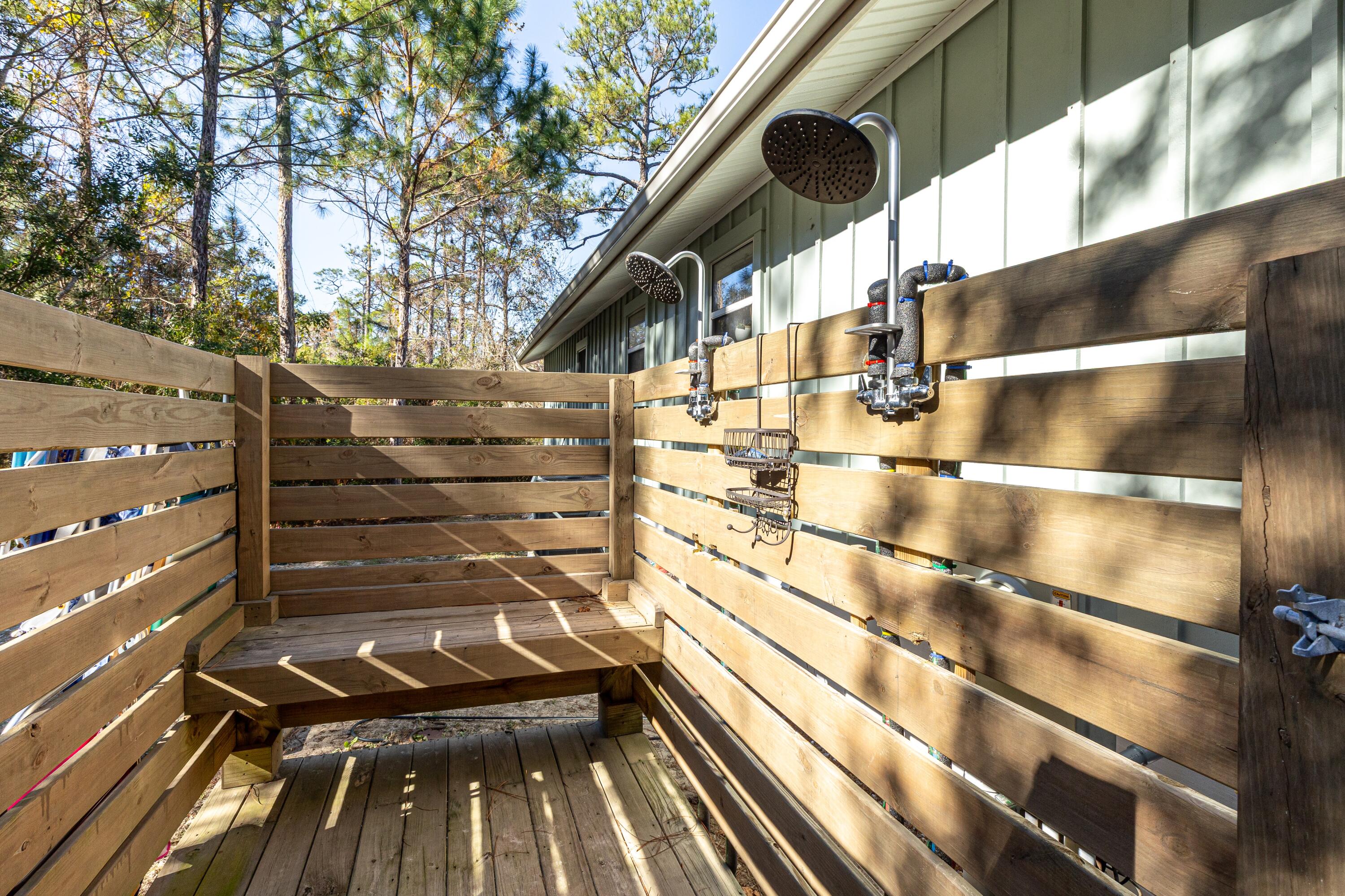 GULF SHORE MANOR - Residential